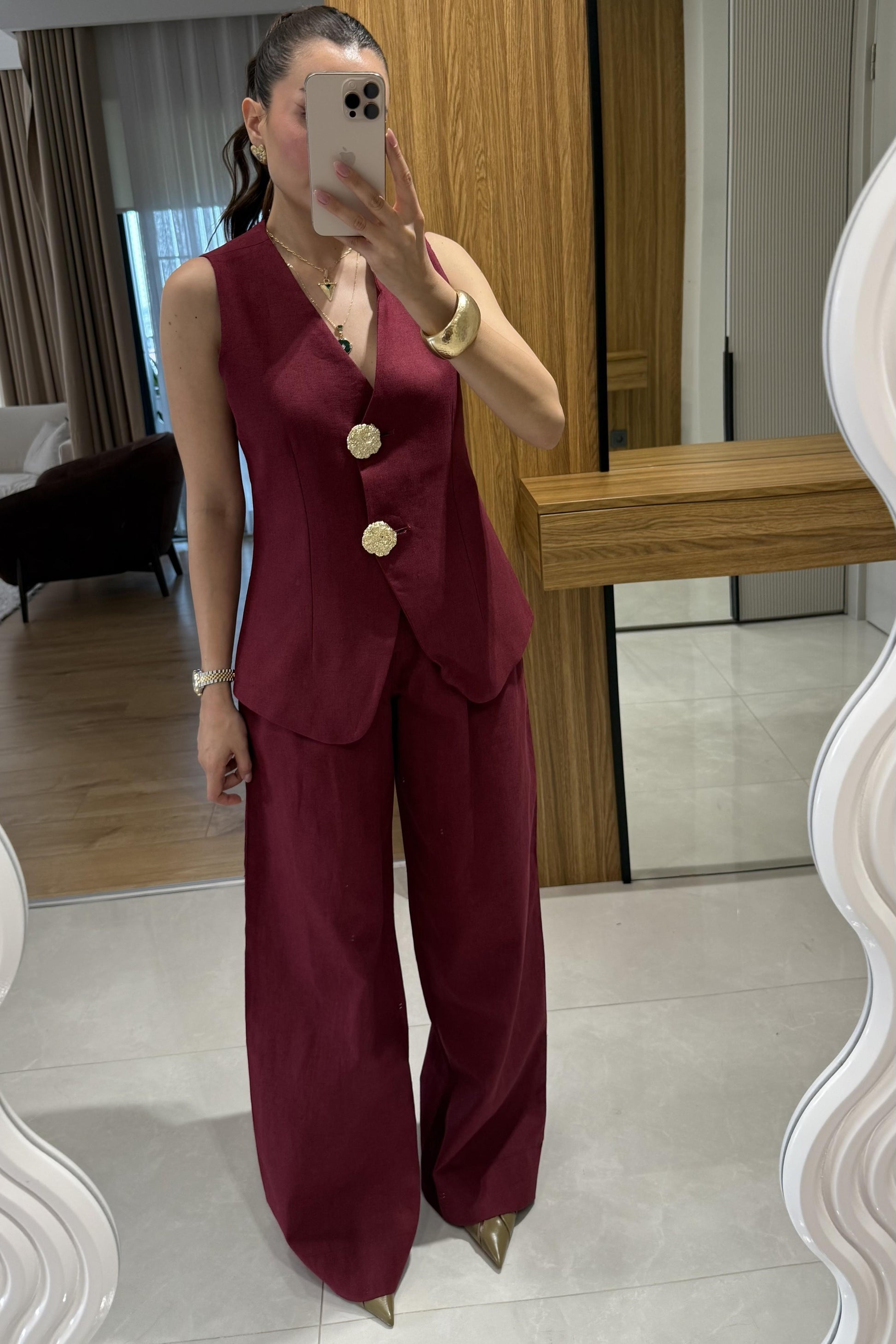 Samantha Bordo Gold Düğmeli Keten Takım