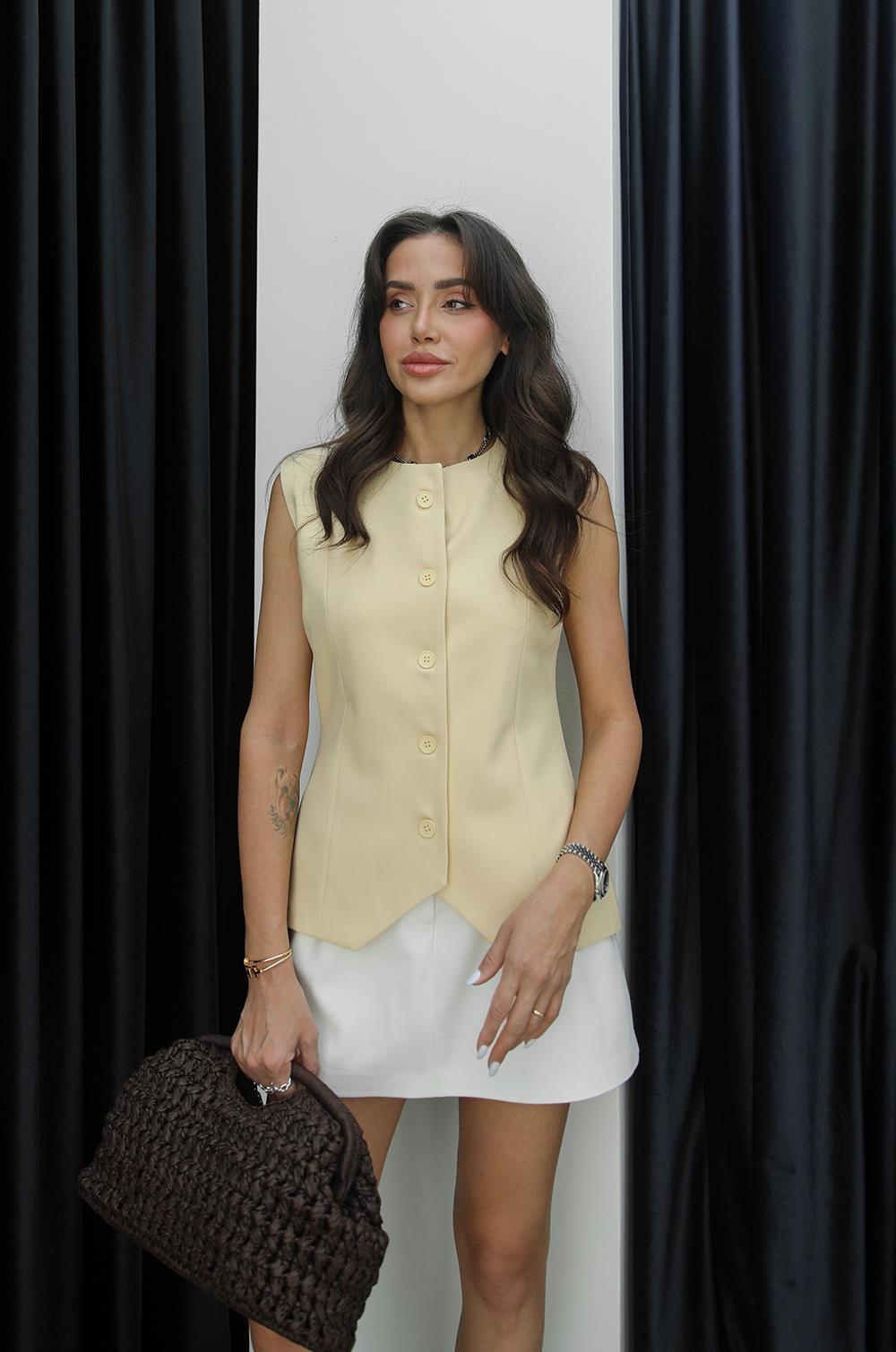 SARI CARINE YELEK