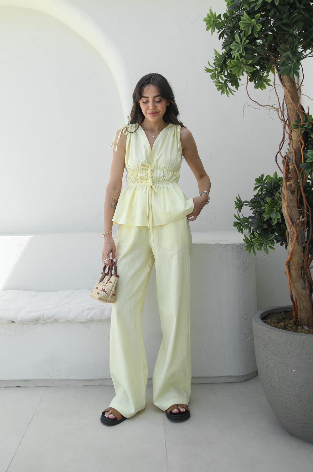 SARI LASTIK DETAYLI BLUZ PANTOLON TAKIM