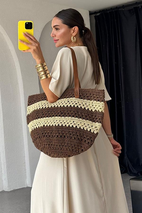 Semina Bel Dekolteli Halka Detaylı Elbise-Ekru