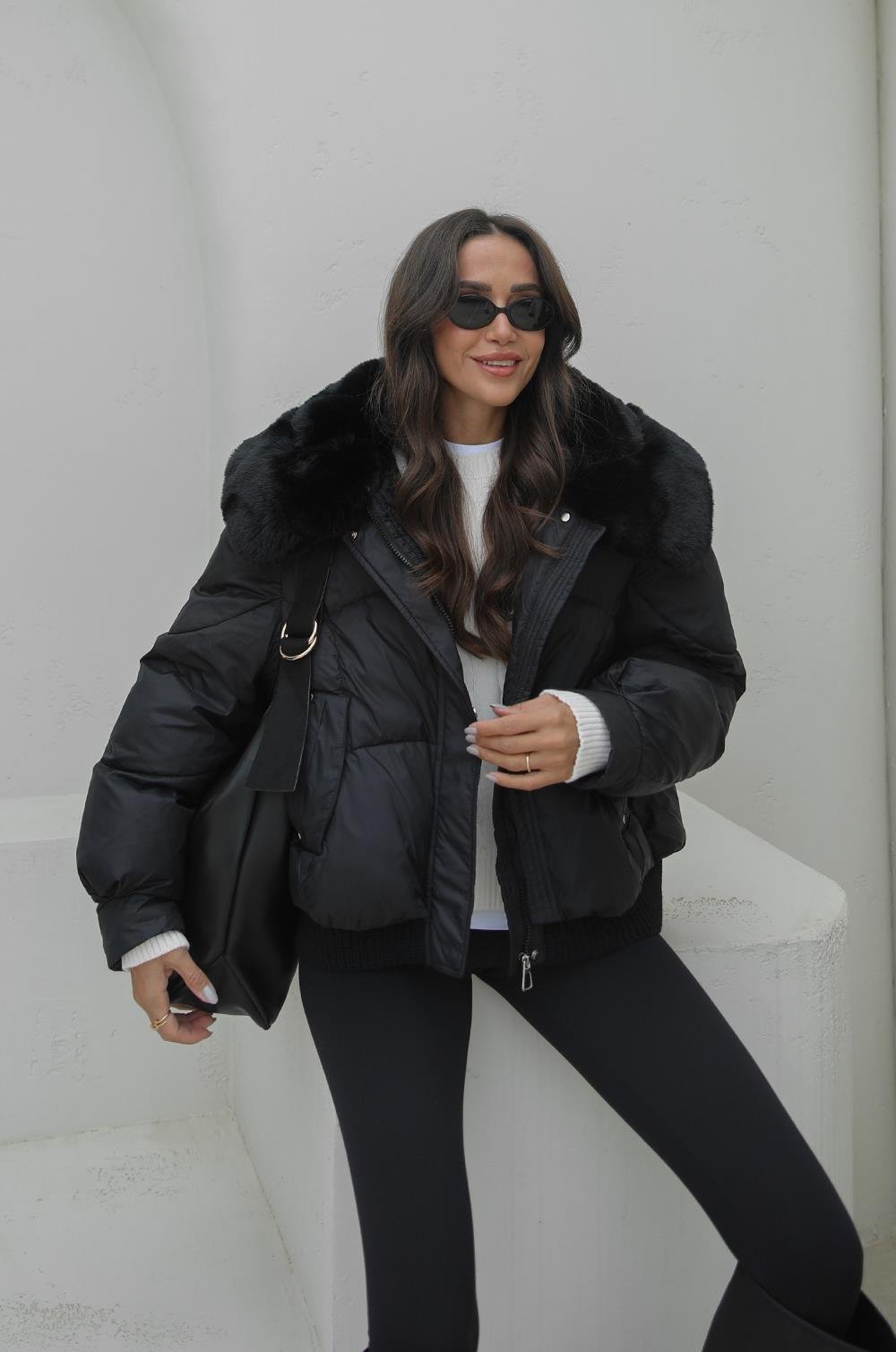 SIYAH DELUXE KÜRK DETAYLI ŞIŞME MONT