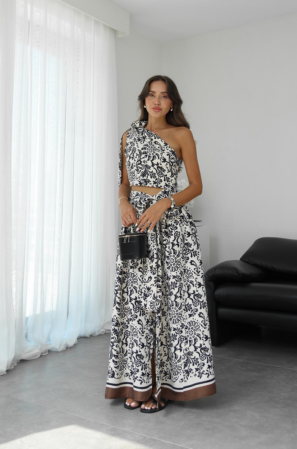 SIYAH PAISLEY DESENLI SATEN TAKIM