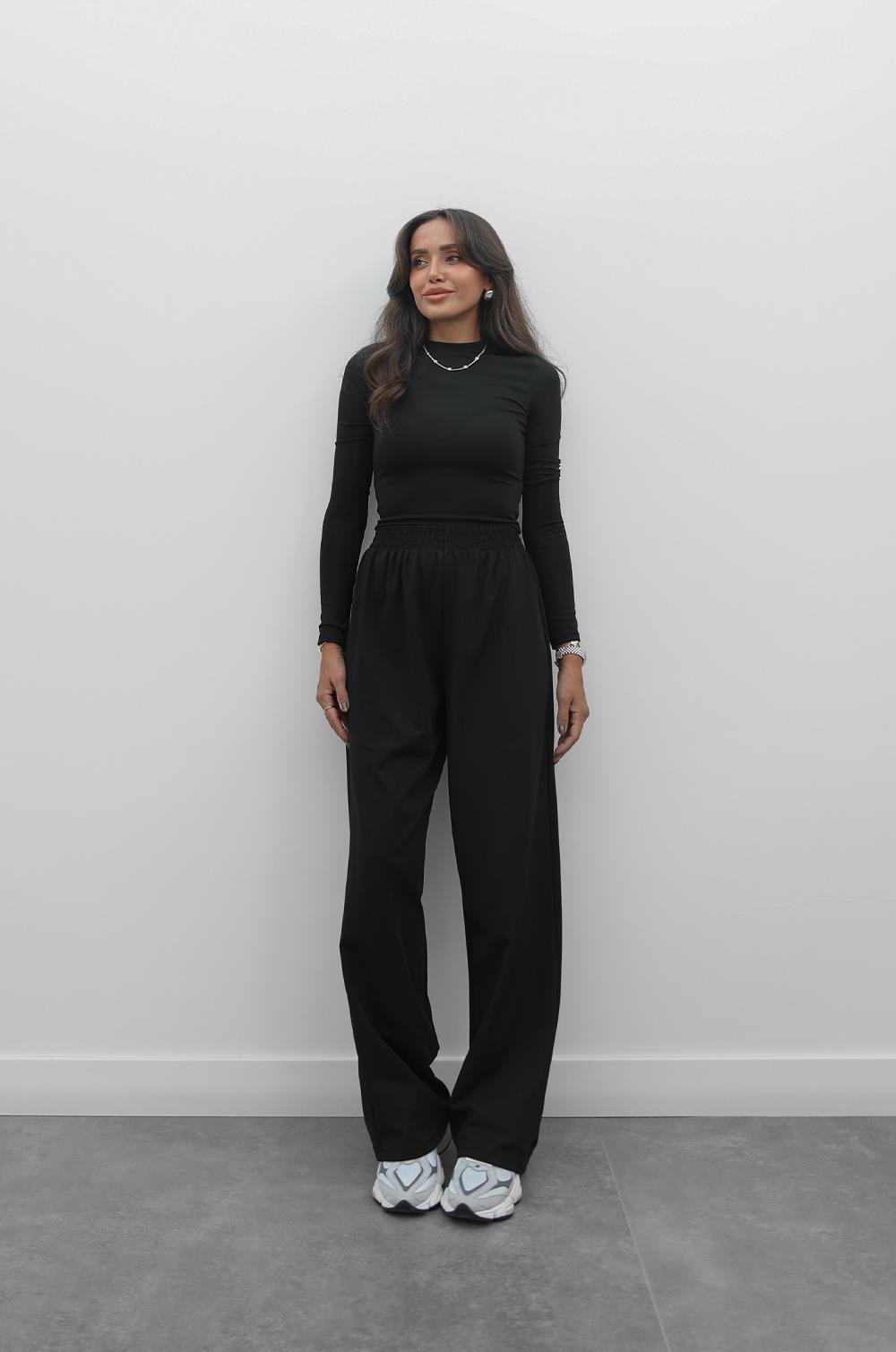 SIYAH URAL BLUZ PANTOLON TAKIM