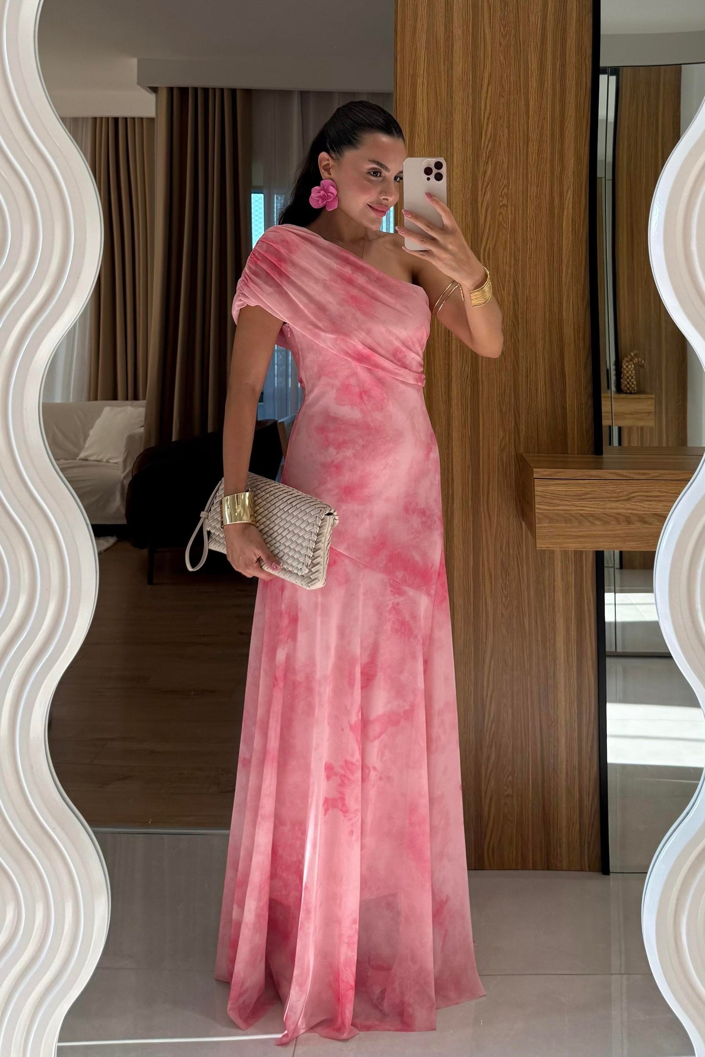 Sophya Pembe Desenli Uzun Elbise