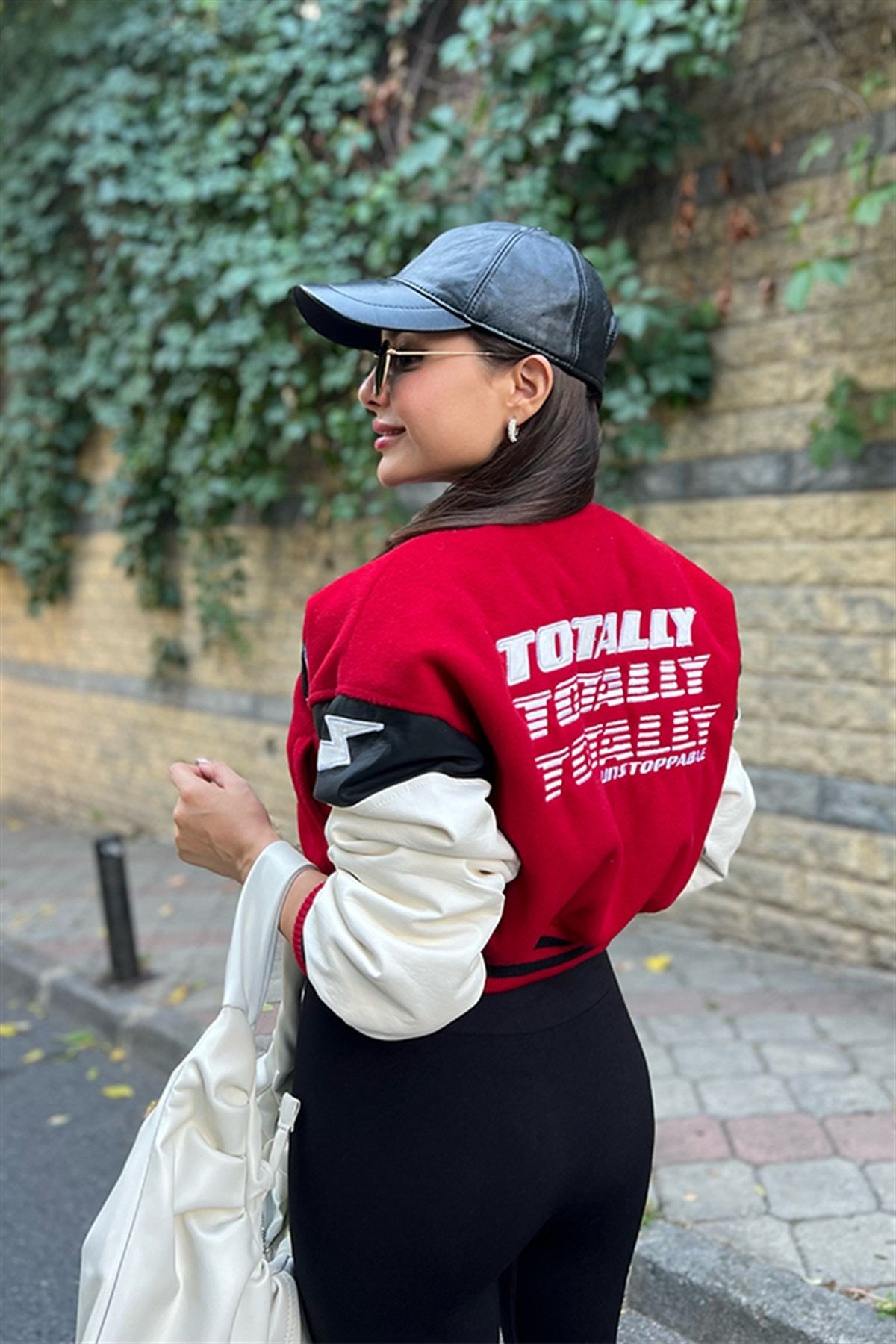 Tailly weijl kırmızı bomber ceket