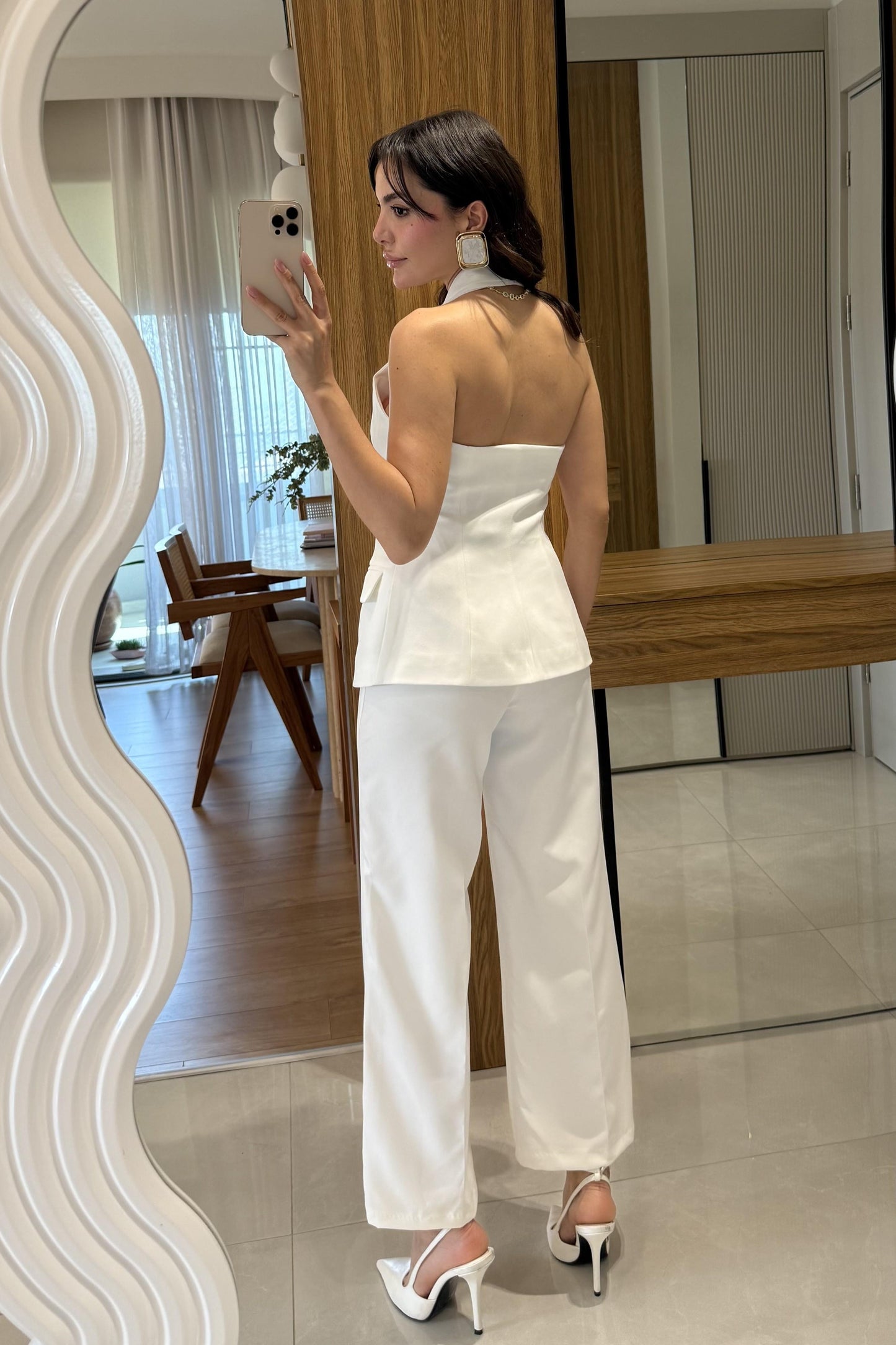 Velora Beyaz Premium Yelekli Takım