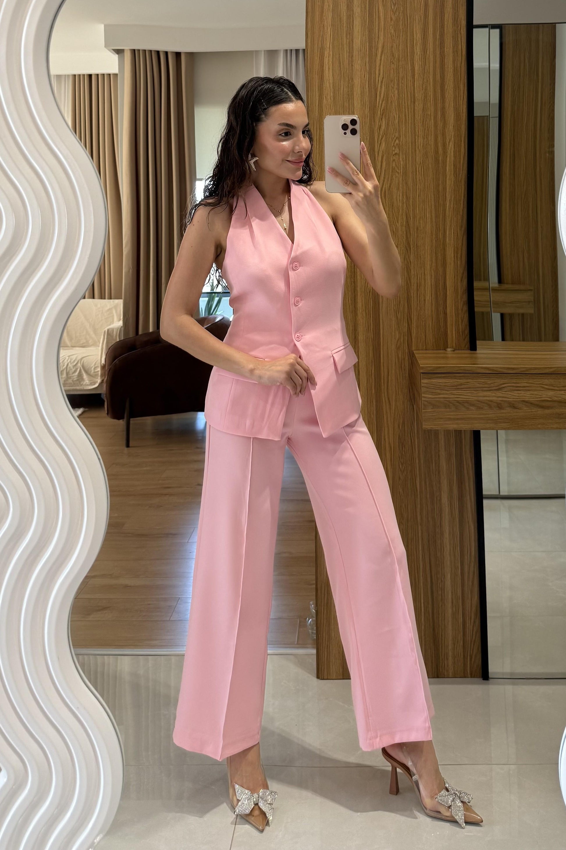 Velora Pembe Premium Yelekli Takım