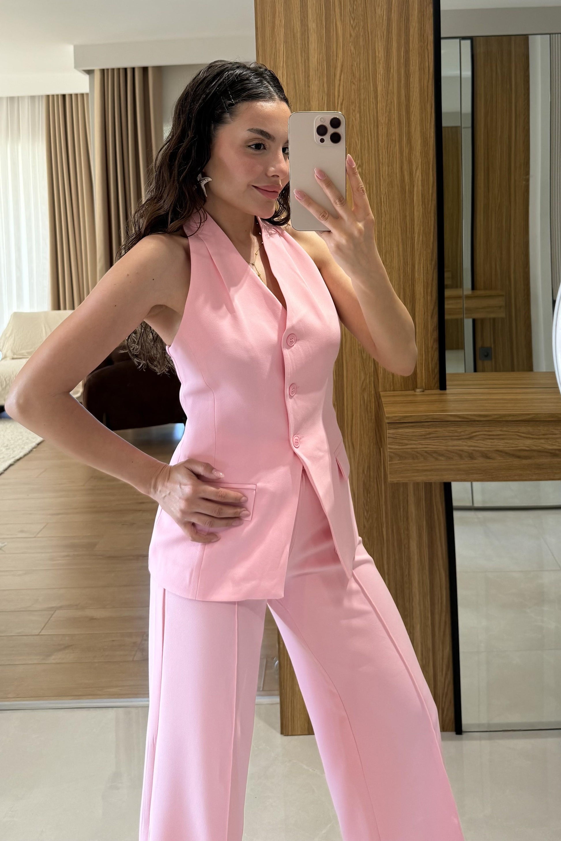 Velora Pembe Premium Yelekli Takım