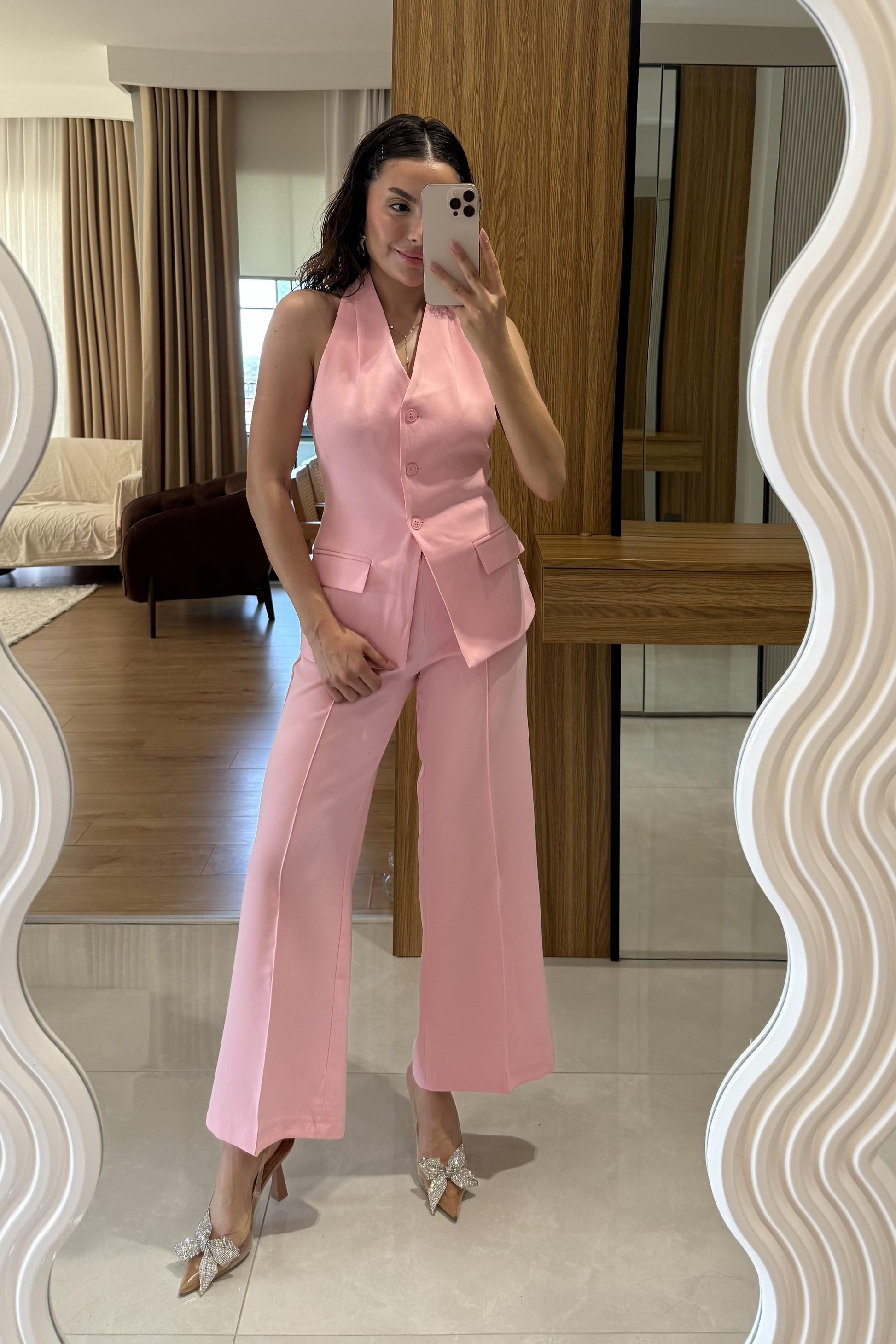 Velora Pembe Premium Yelekli Takım