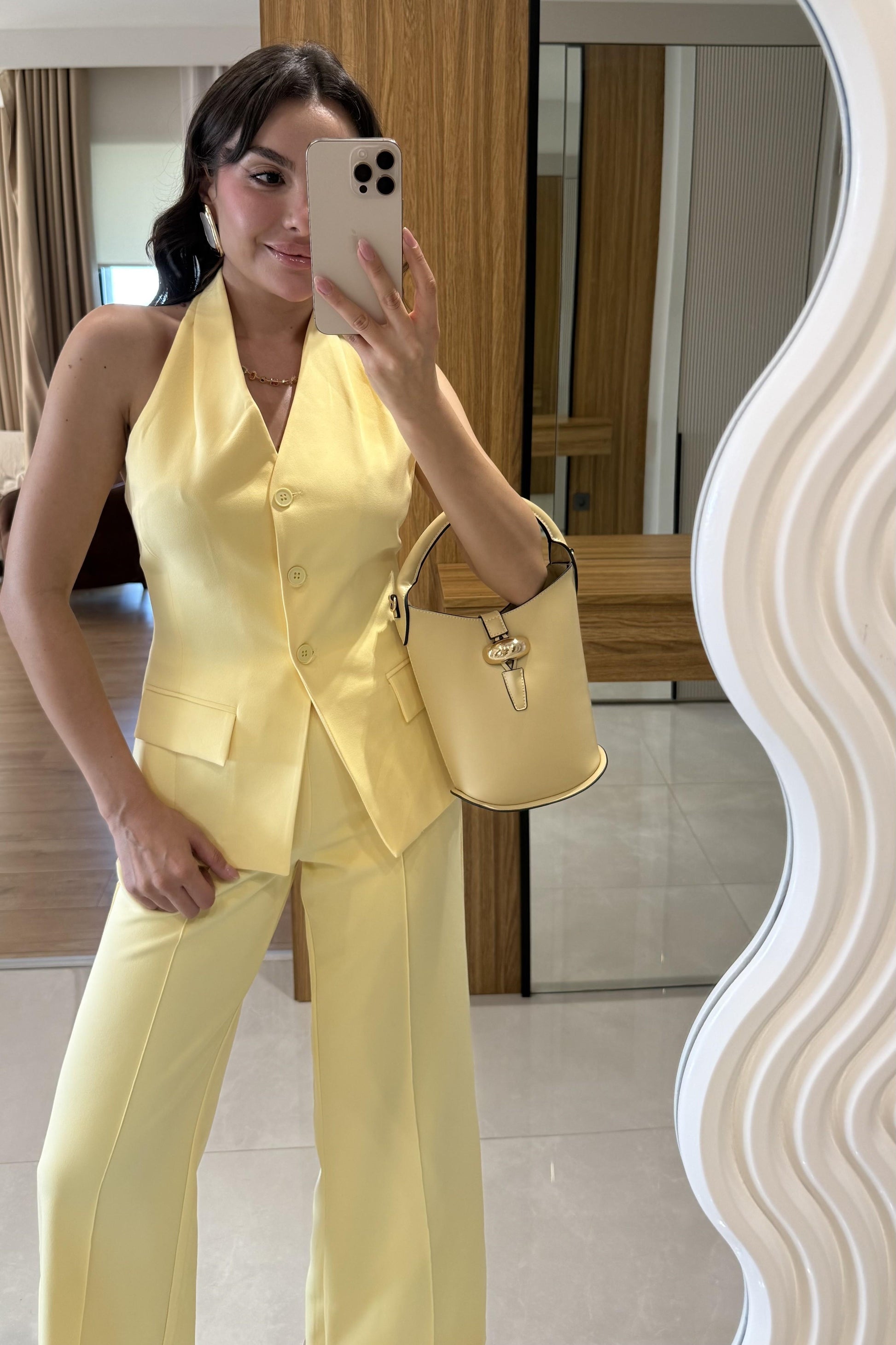 Velora Sarı Premium Yelekli Takım