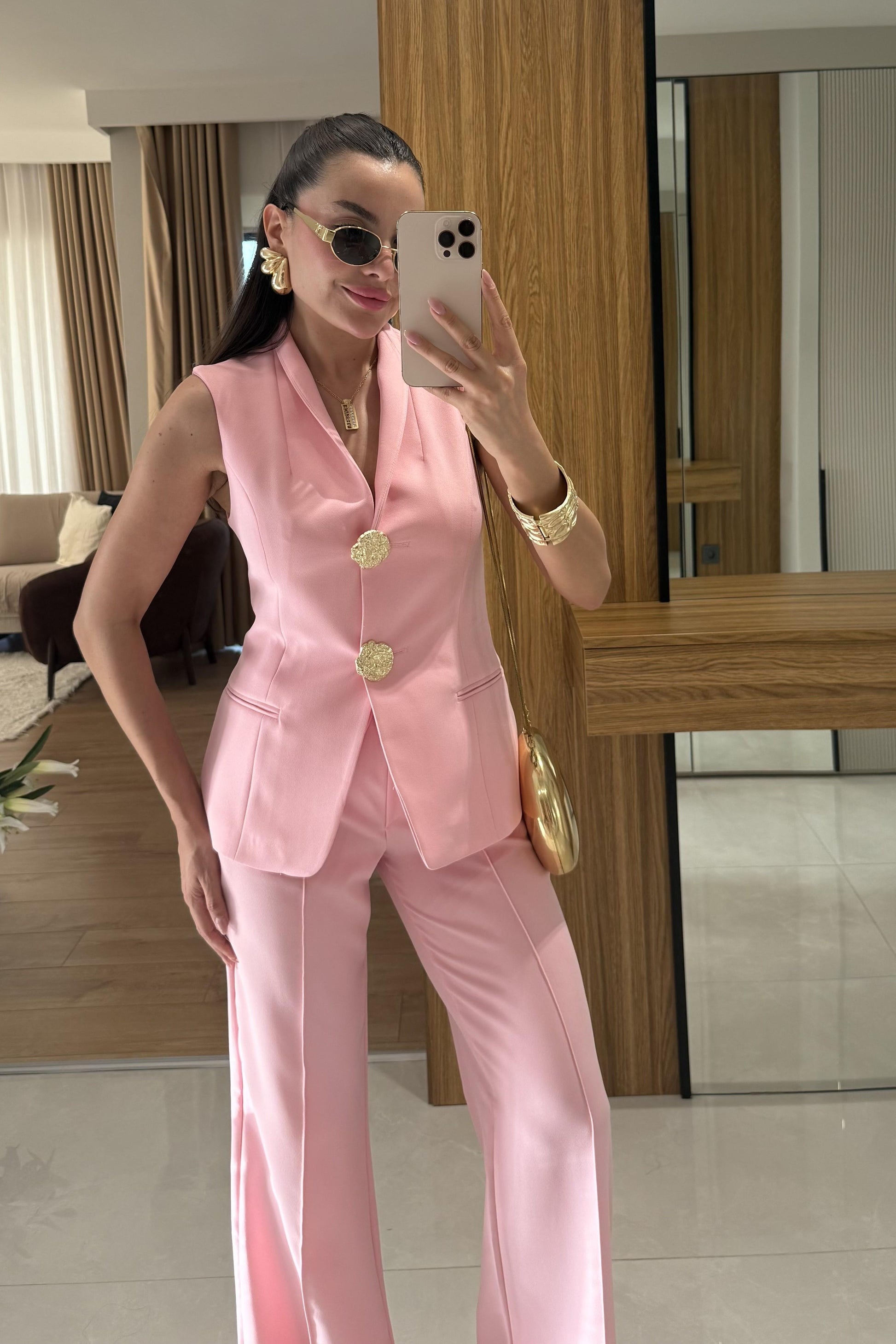 Velzia Pembe Gold Düğmeli Takım