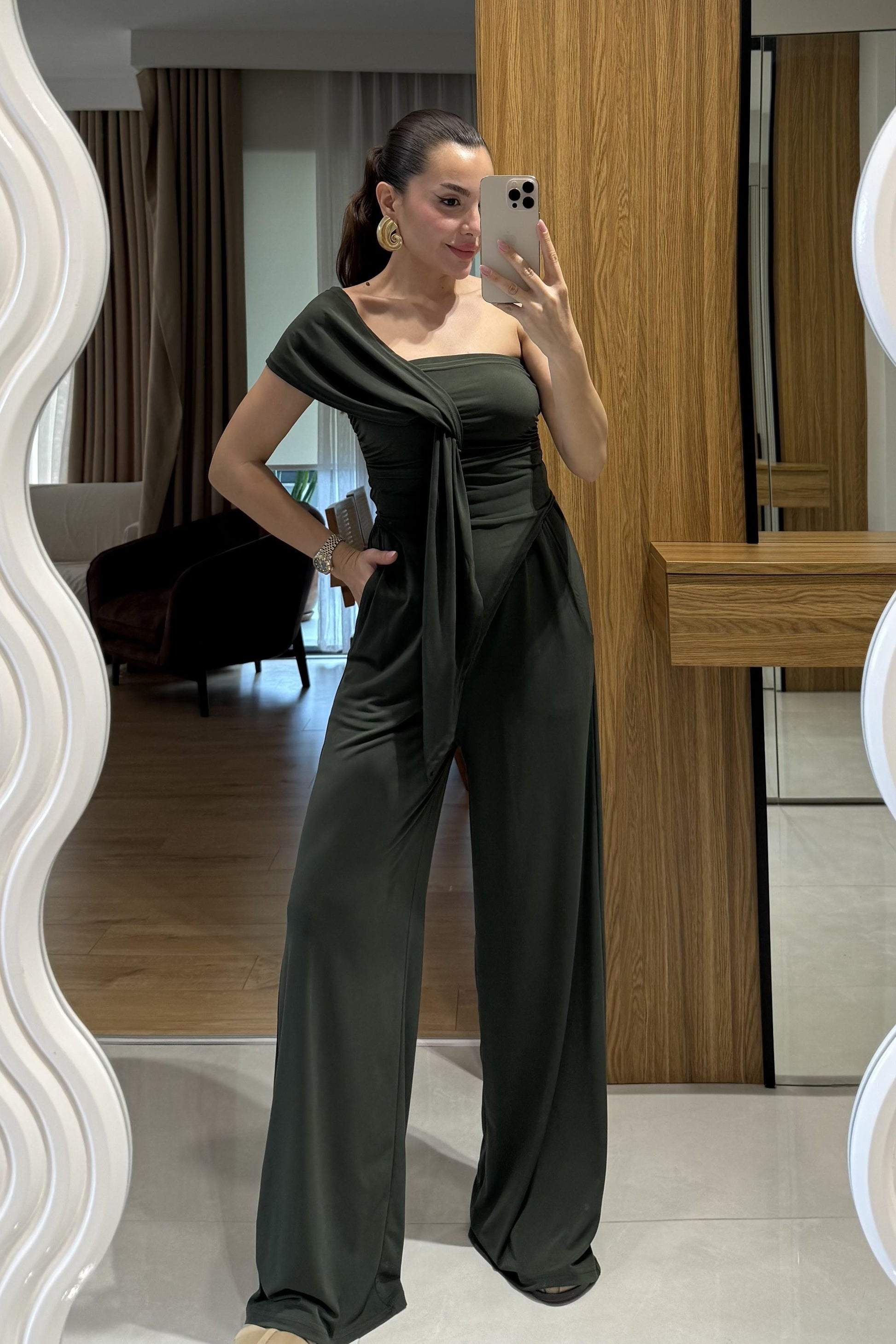 Veronika Haki Tasarım Takım