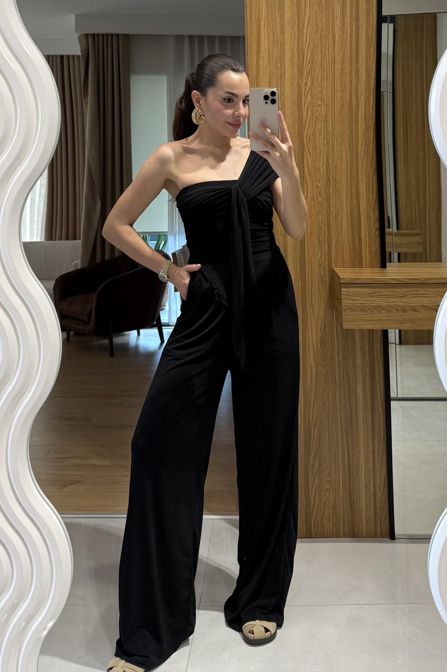 Veronika Siyah Tasarım Takım