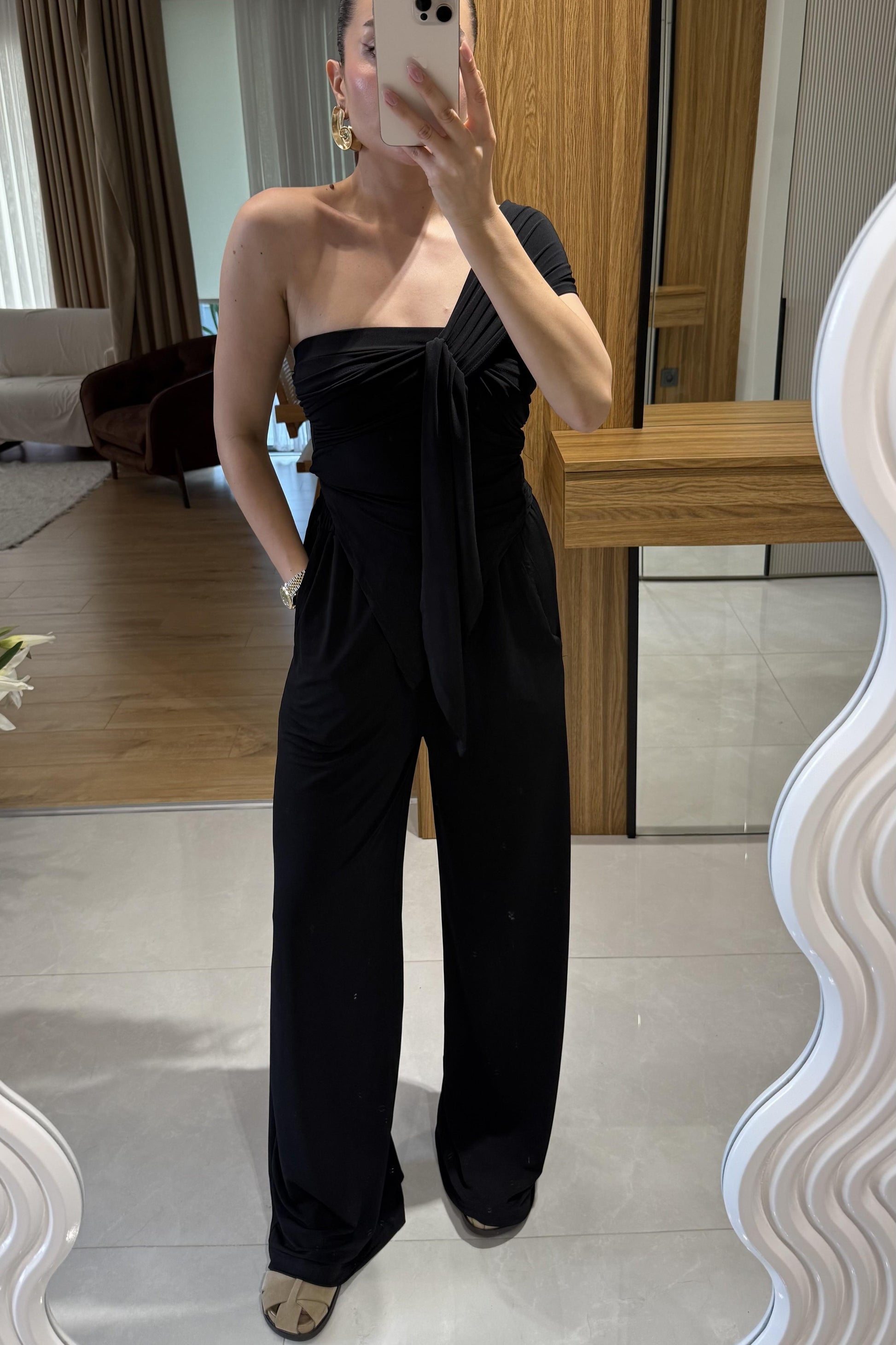 Veronika Siyah Tasarım Takım