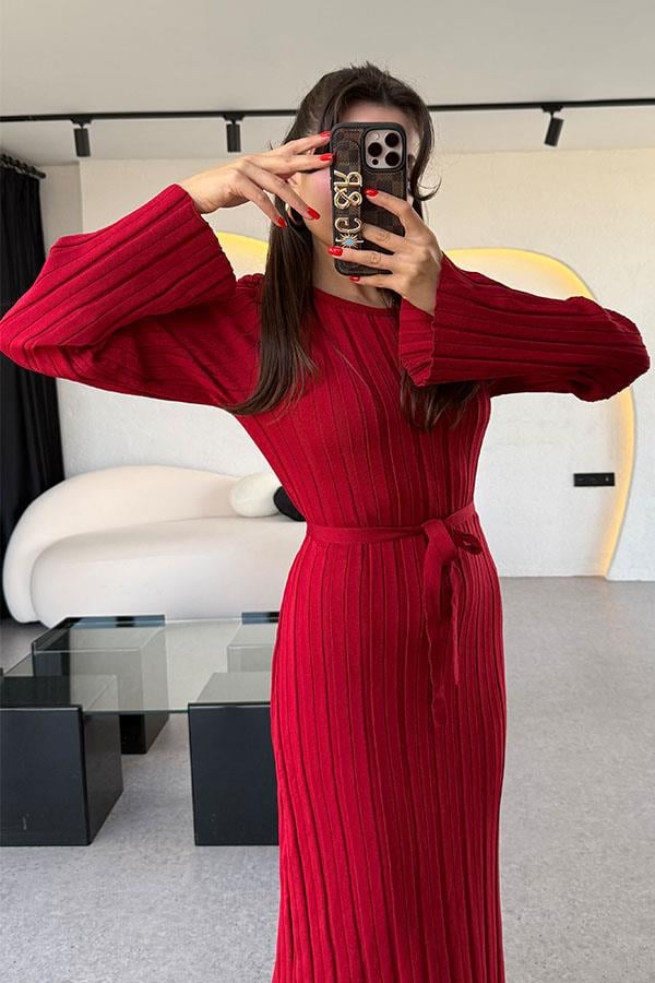 Vespa Bel Kuşaklı Kırmızı Elbise