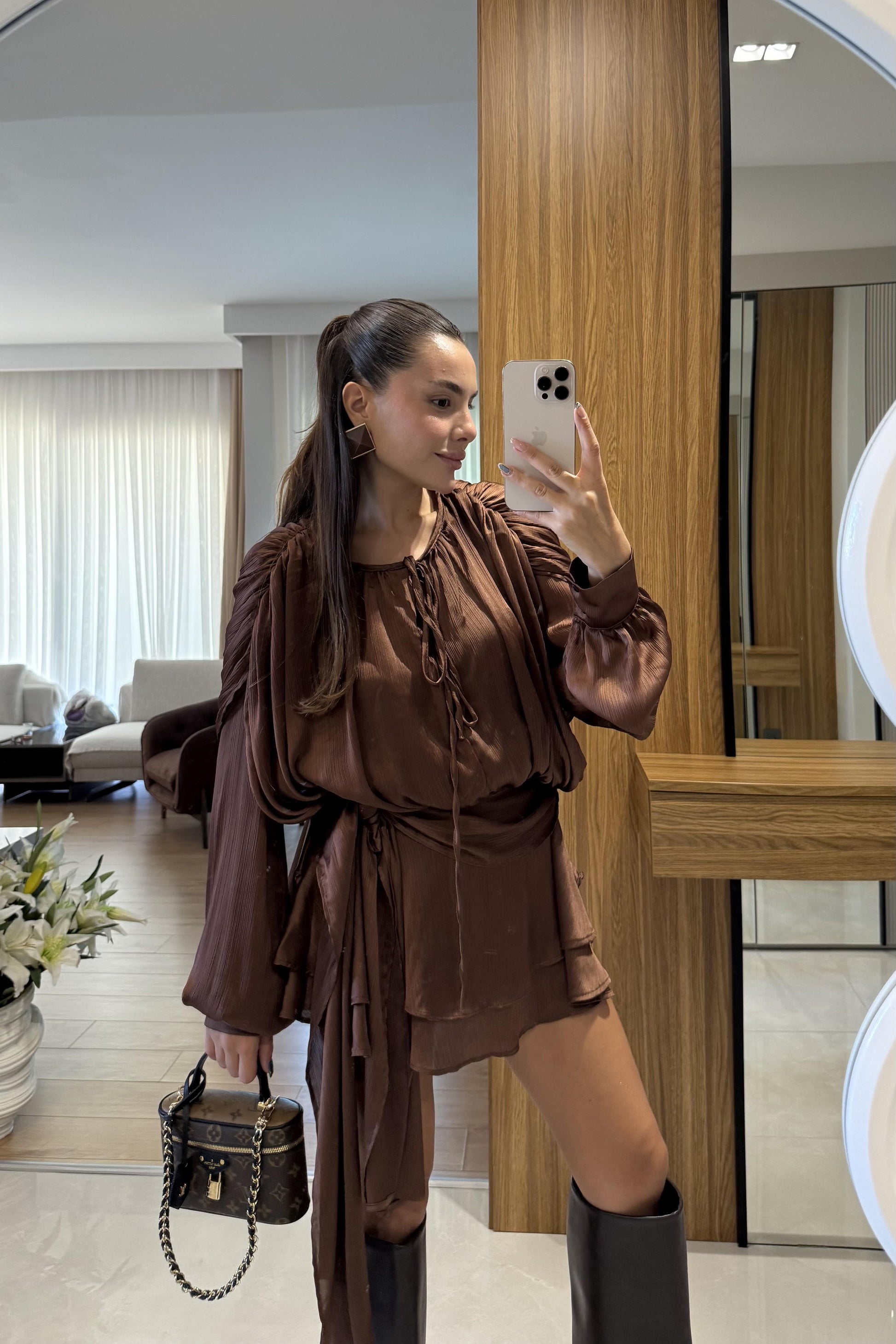 Vestida Kahve İçi Şortlu Tasarım Elbise