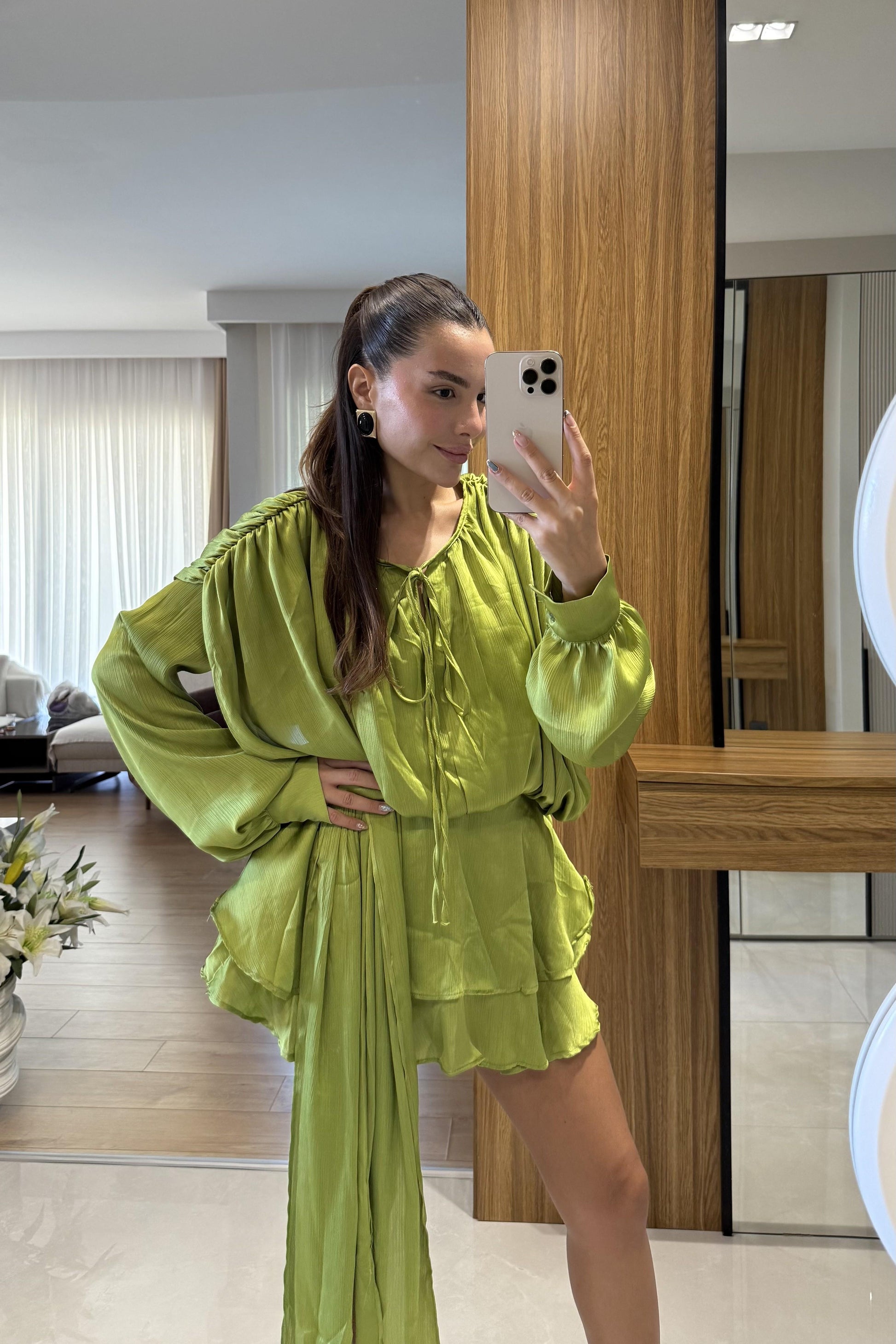 Vestida Yeşil İçi Şortlu Tasarım Elbise