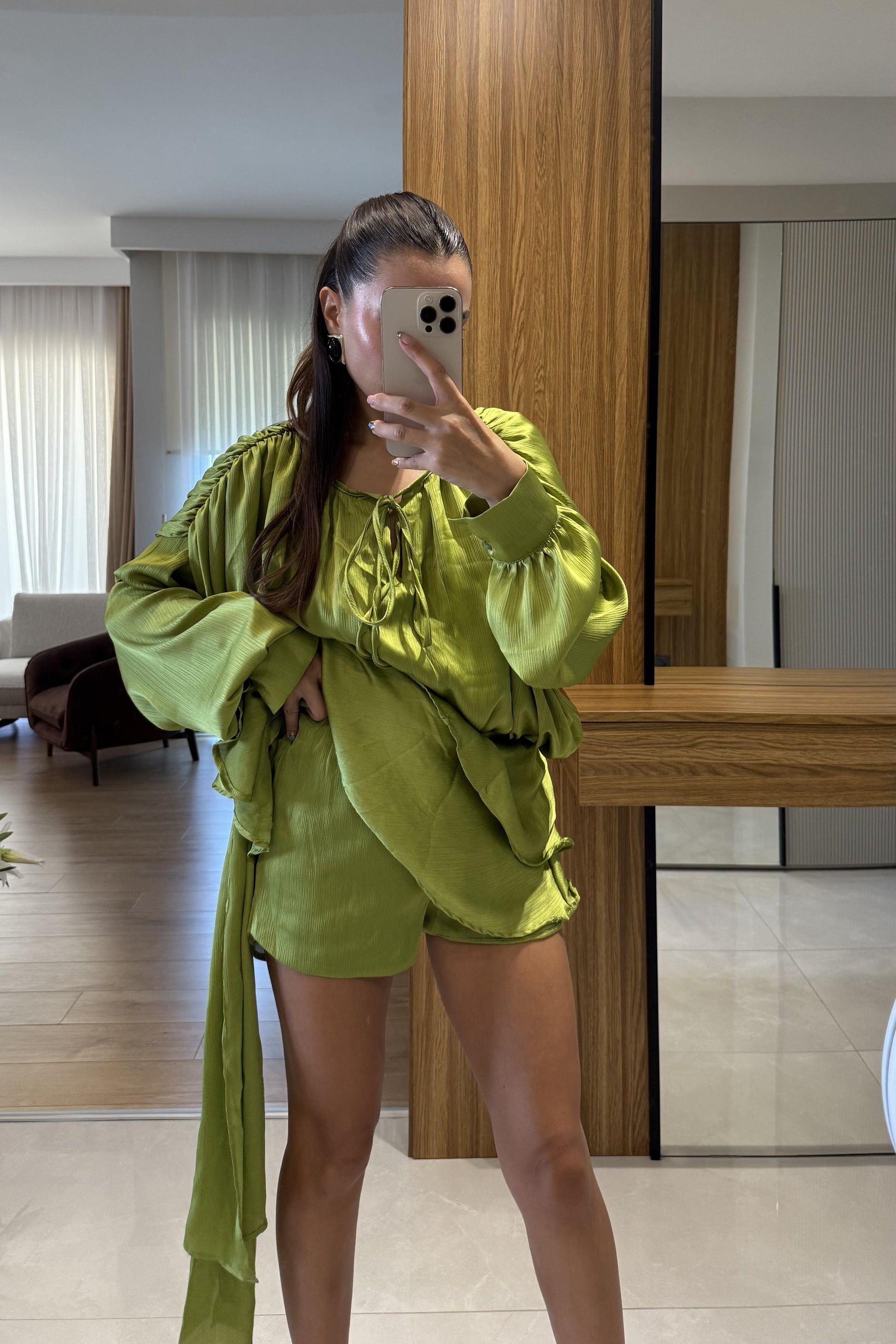 Vestida Yeşil İçi Şortlu Tasarım Elbise