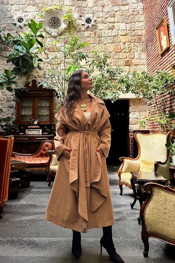 Virtual Yakalı Tasarım Camel Trençkot