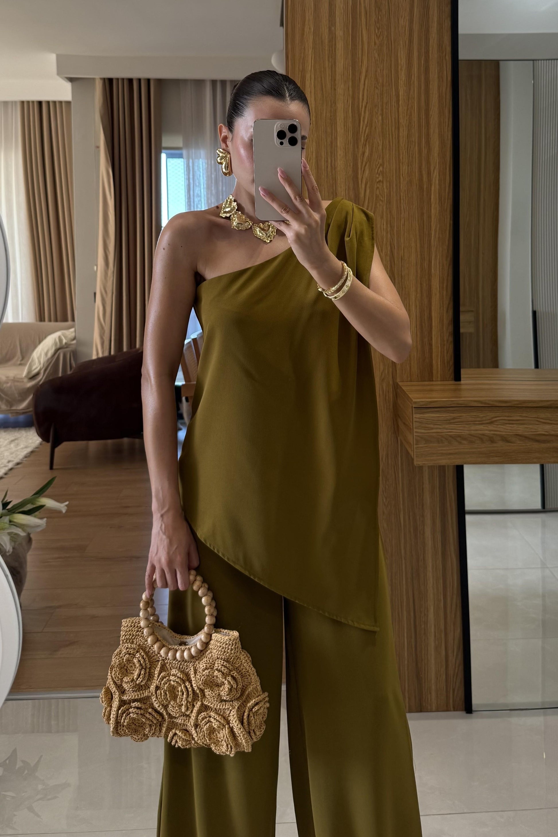 Waldra Yağ Yeşil Tek Kol Asimetrik Pantolon Takım