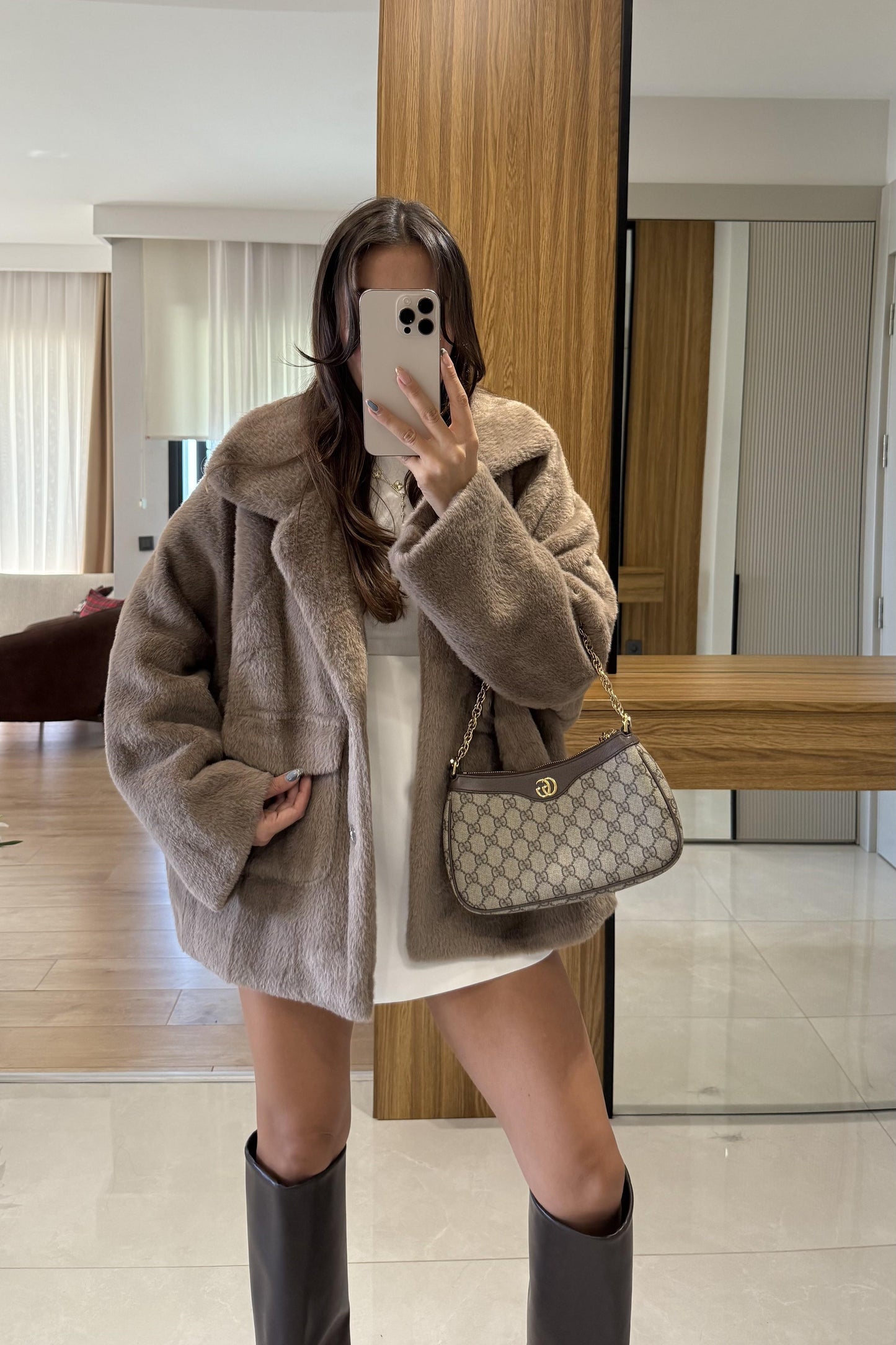 Winter Vizon Premium Peluş Kaban