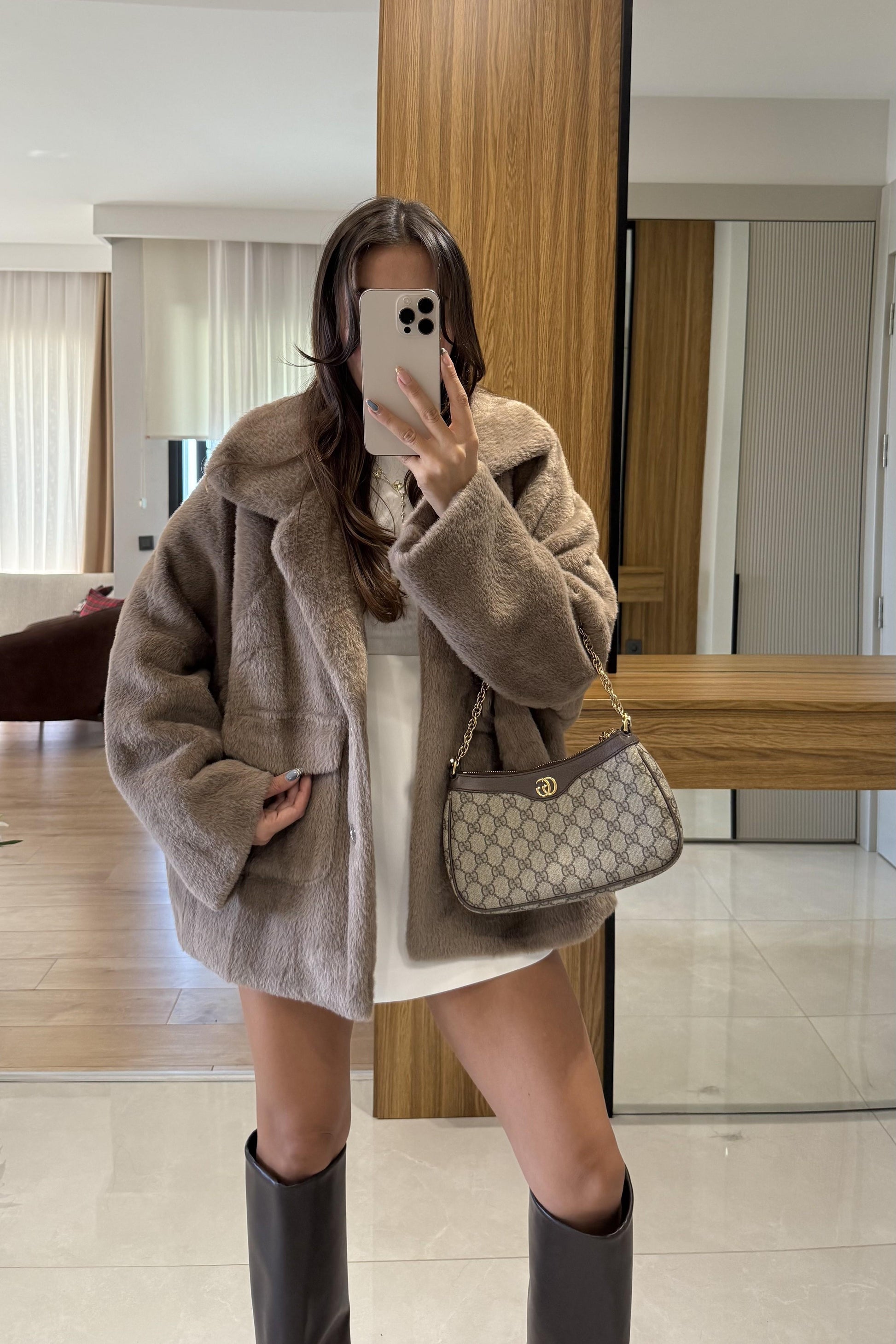 Winter Vizon Premium Peluş Kaban