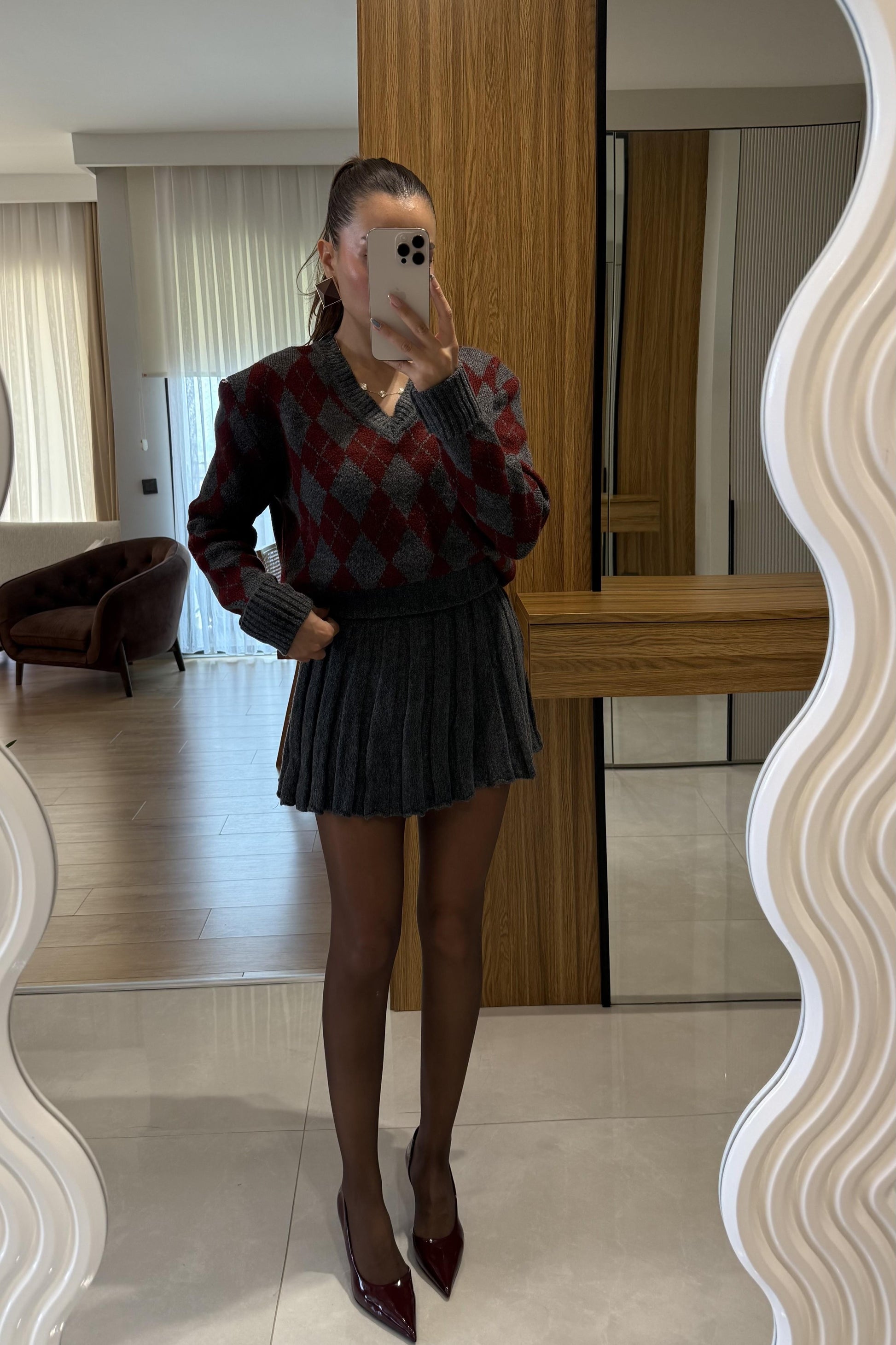 Woody Bordo-Antrasit Baklava Desen Etekli Takım