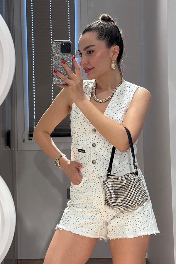 Zahia Taş İşlemeli Beyaz Şort Yelek Takım