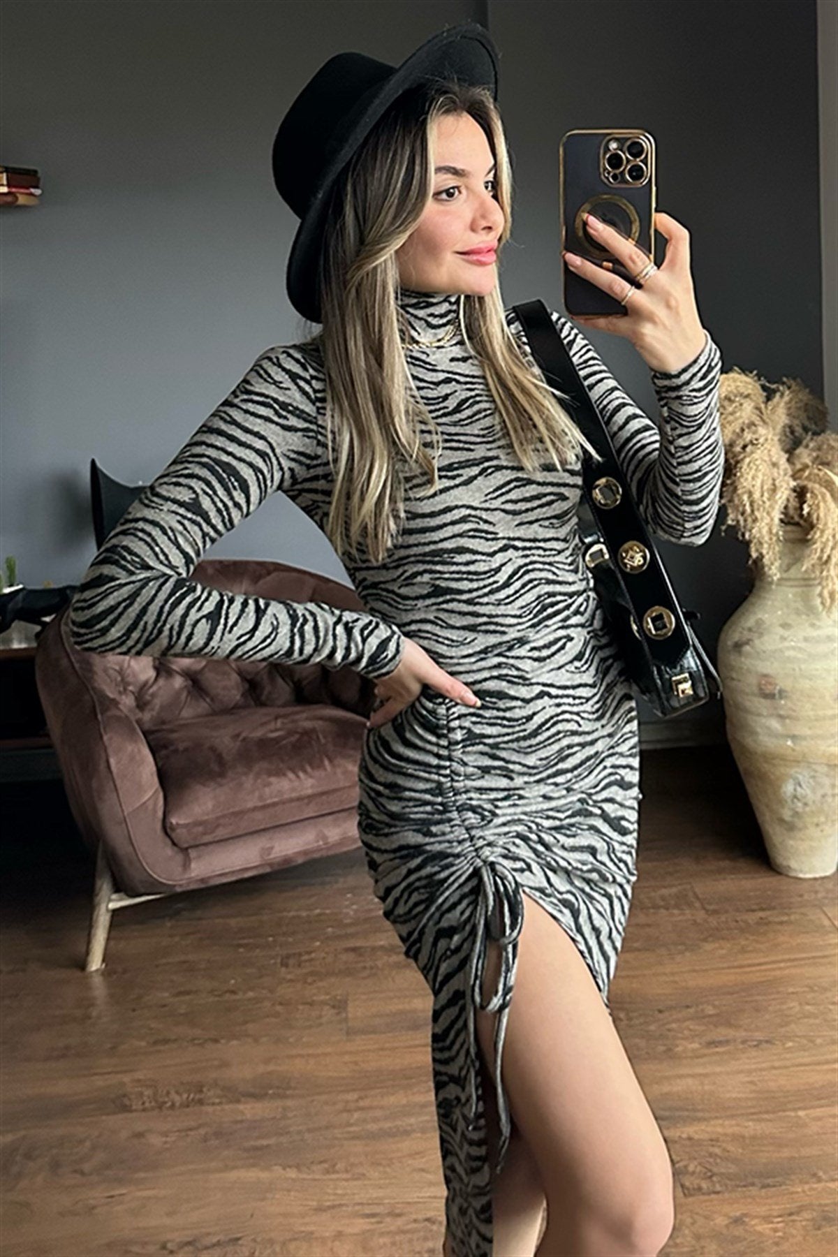 Zebra desen büzgülü elbise