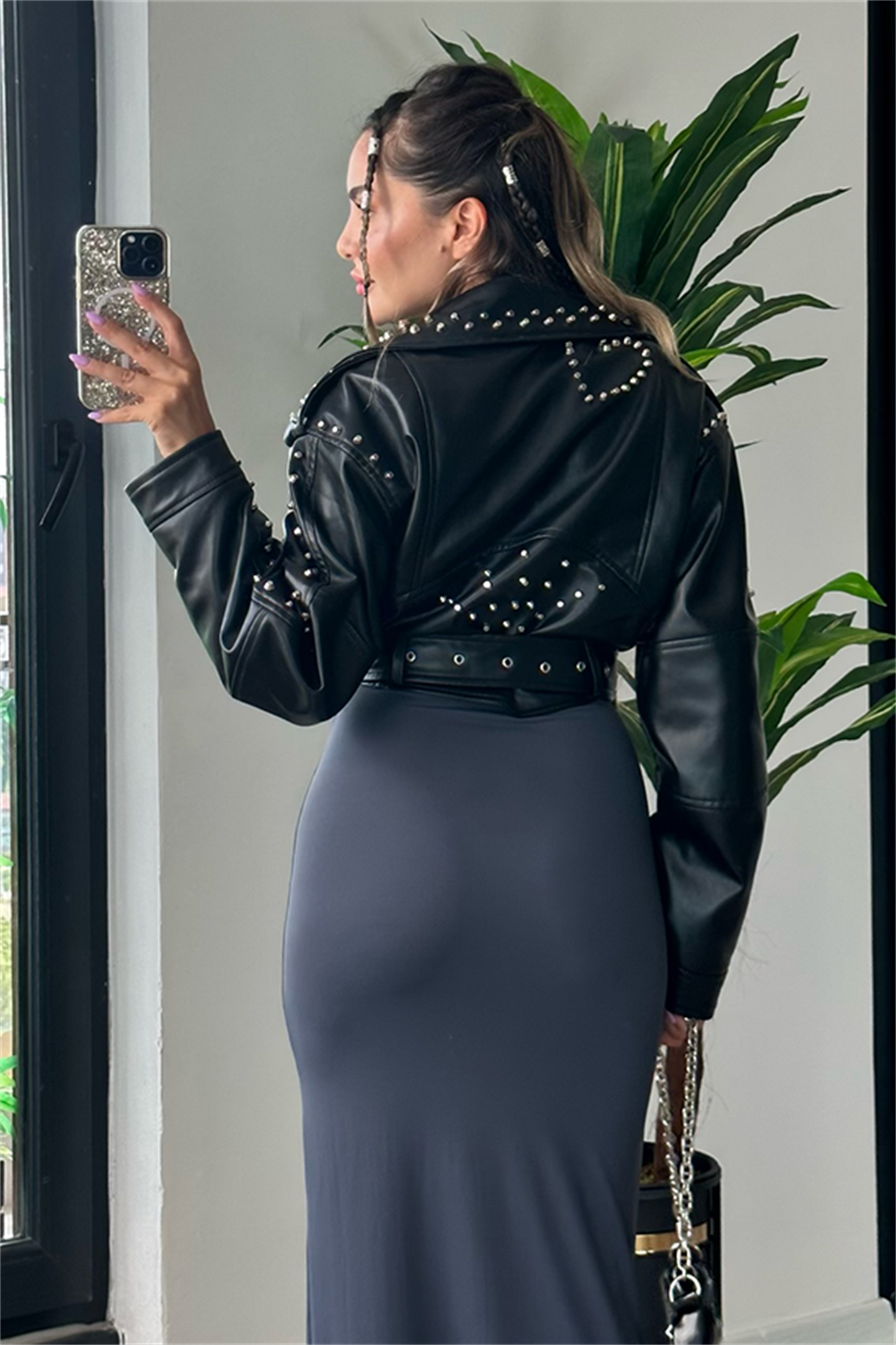 Zımba detaylı tasarım deri ceket