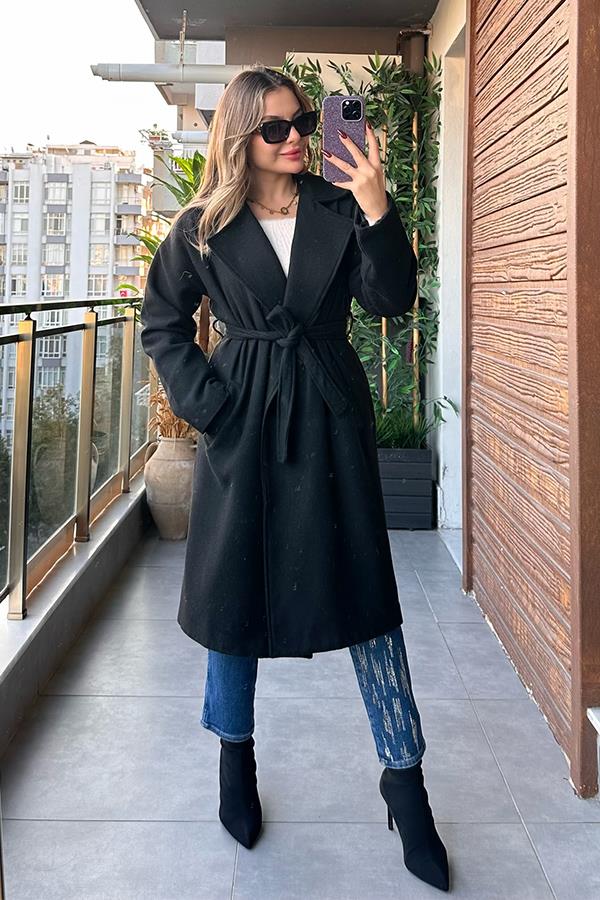 Zoe Yakalı Siyah Kaban