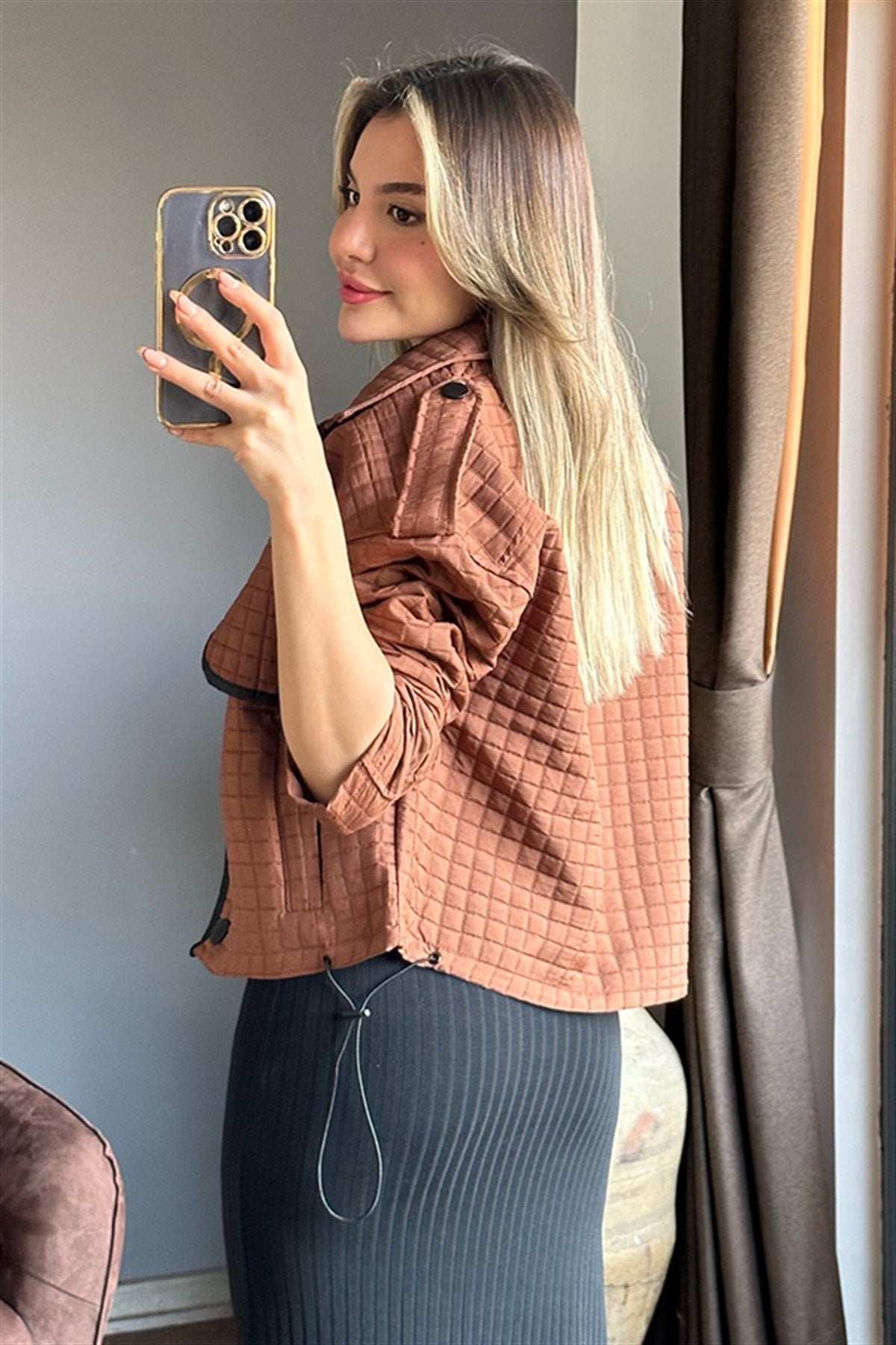 Acı kahve kapitone tasarım ceket