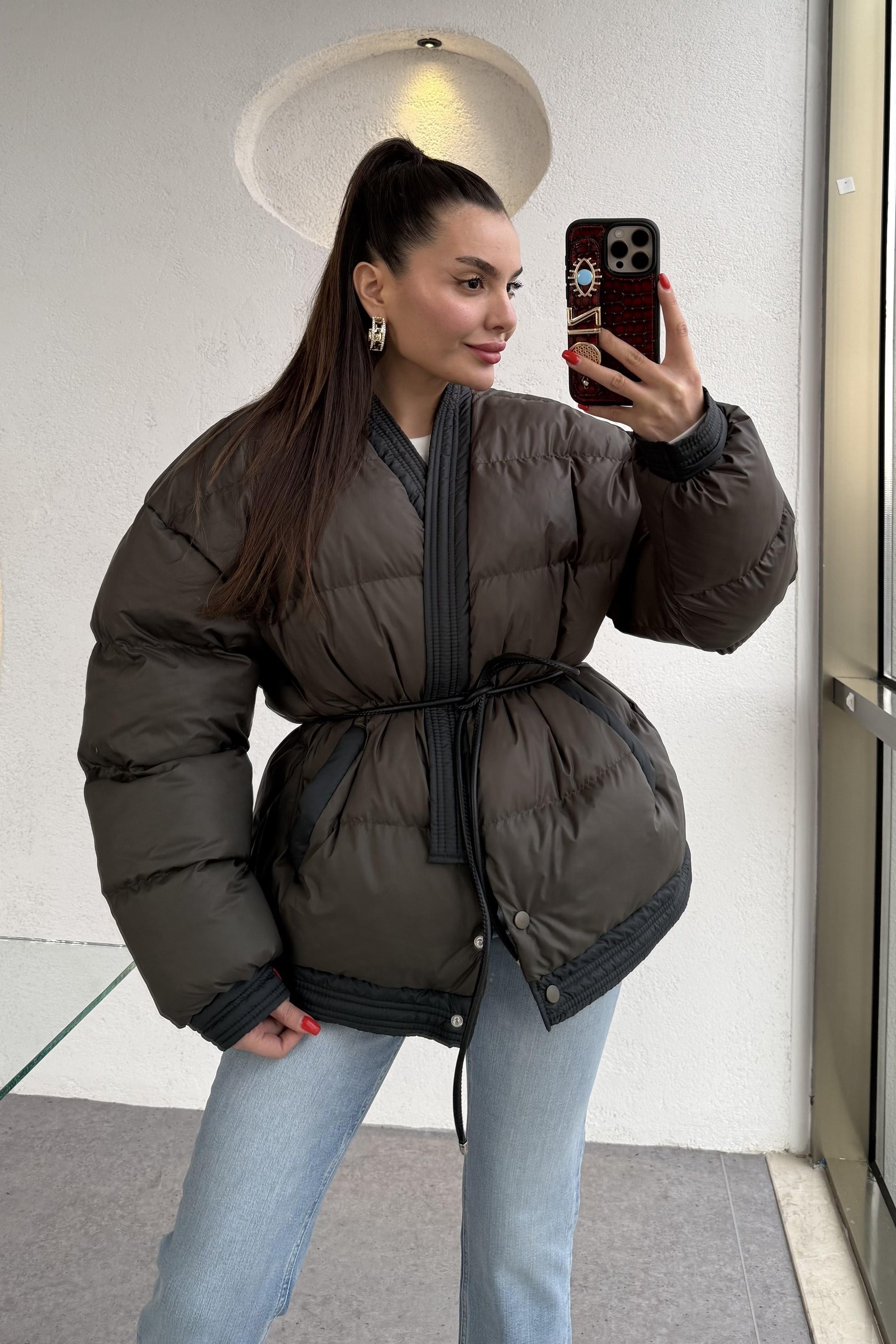 Alisa Koyu Kahve Şişme Mont