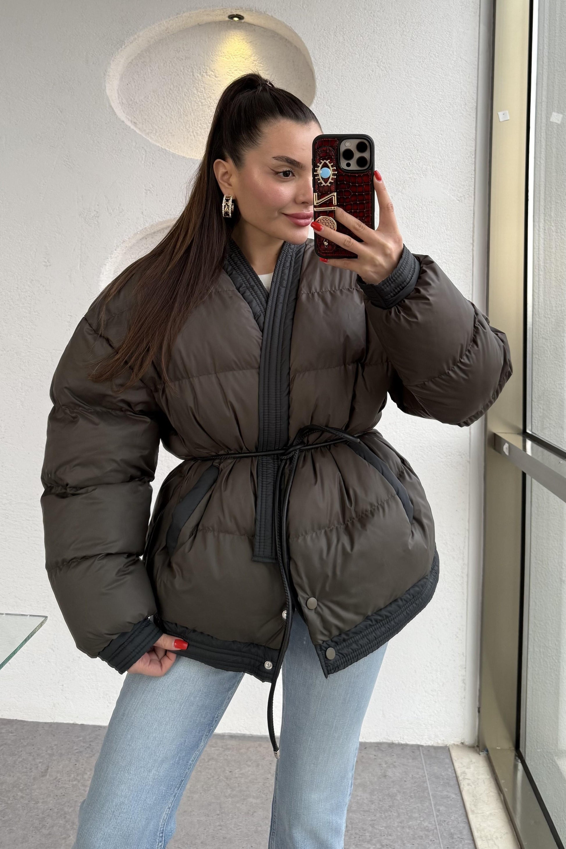 Alisa Koyu Kahve Şişme Mont