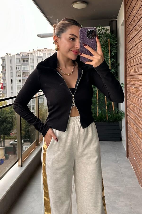 Alone Yakası Peluşlu Siyah Ceket