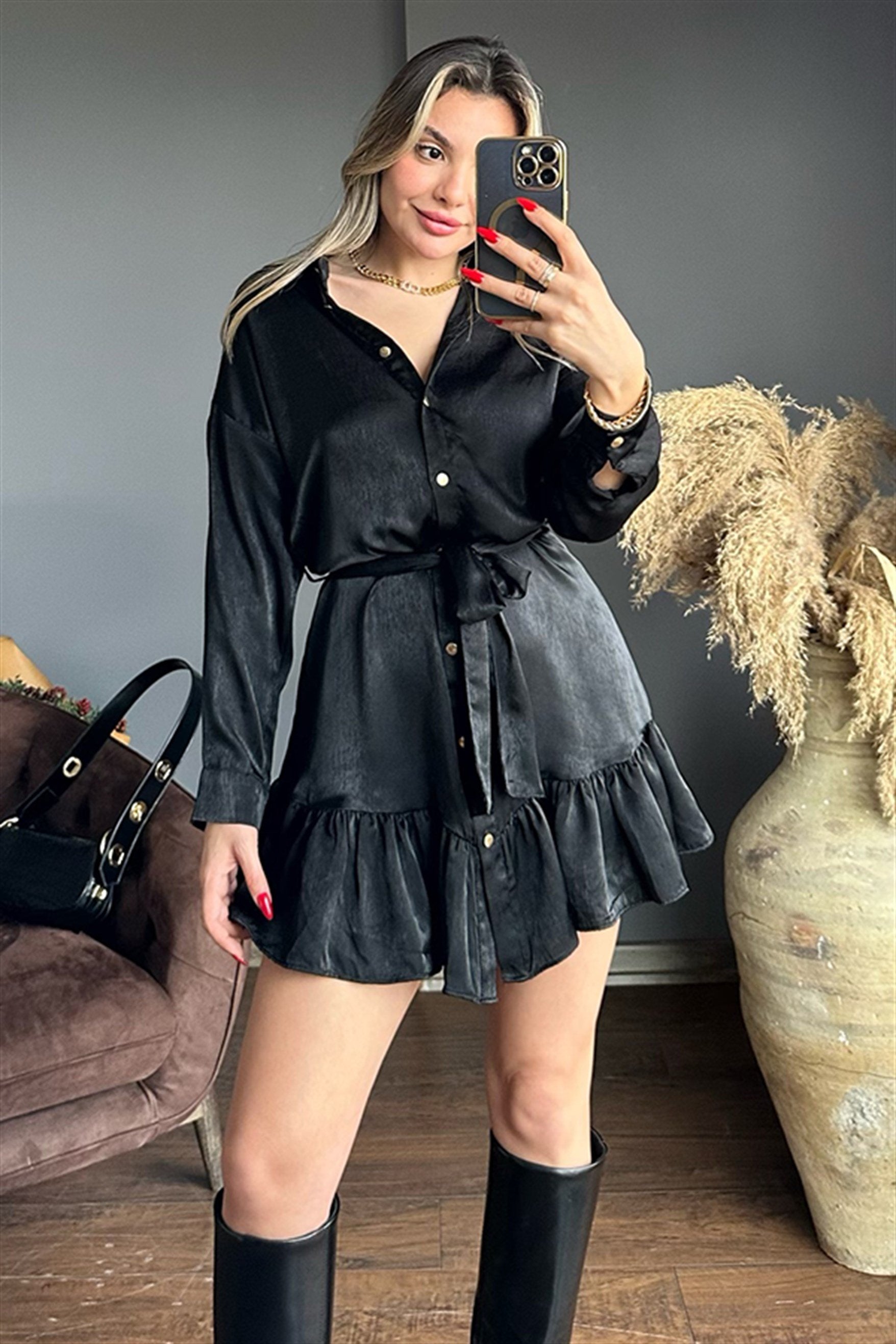 Altı pileli siyah saten gömlek elbise