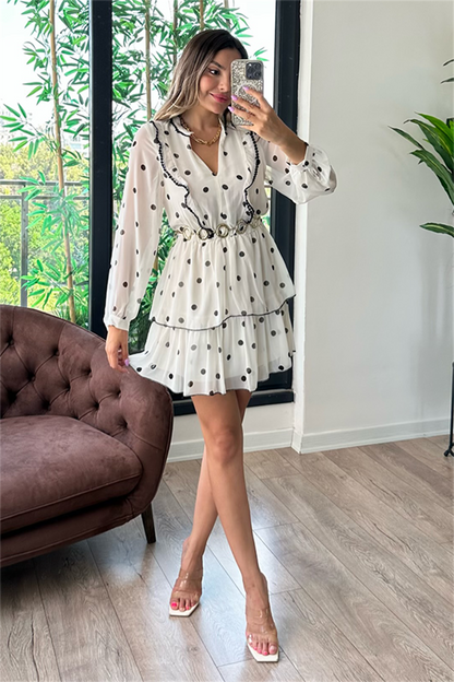 Amanda beyaz puantiyeli kat kat şifon elbise