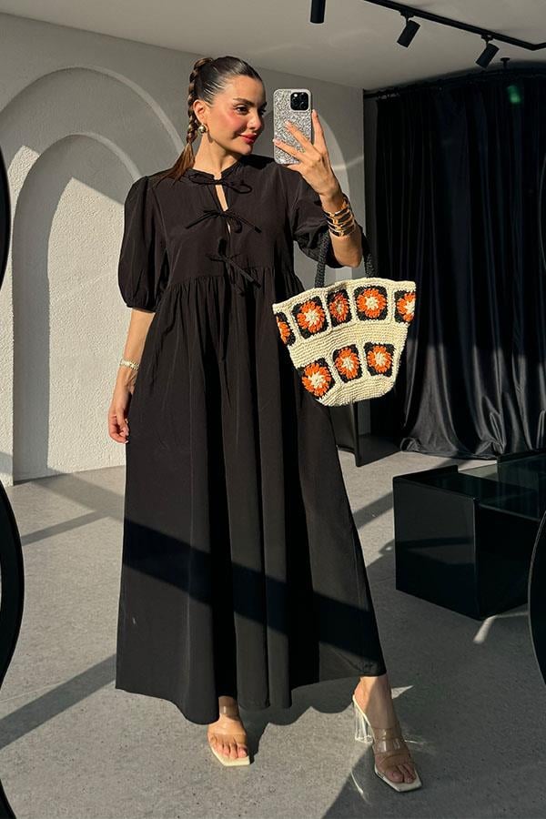 Amina Kurdele Detaylı Elbise-Siyah