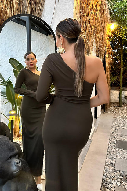 Amorous tek omuz drapeli haki elbise