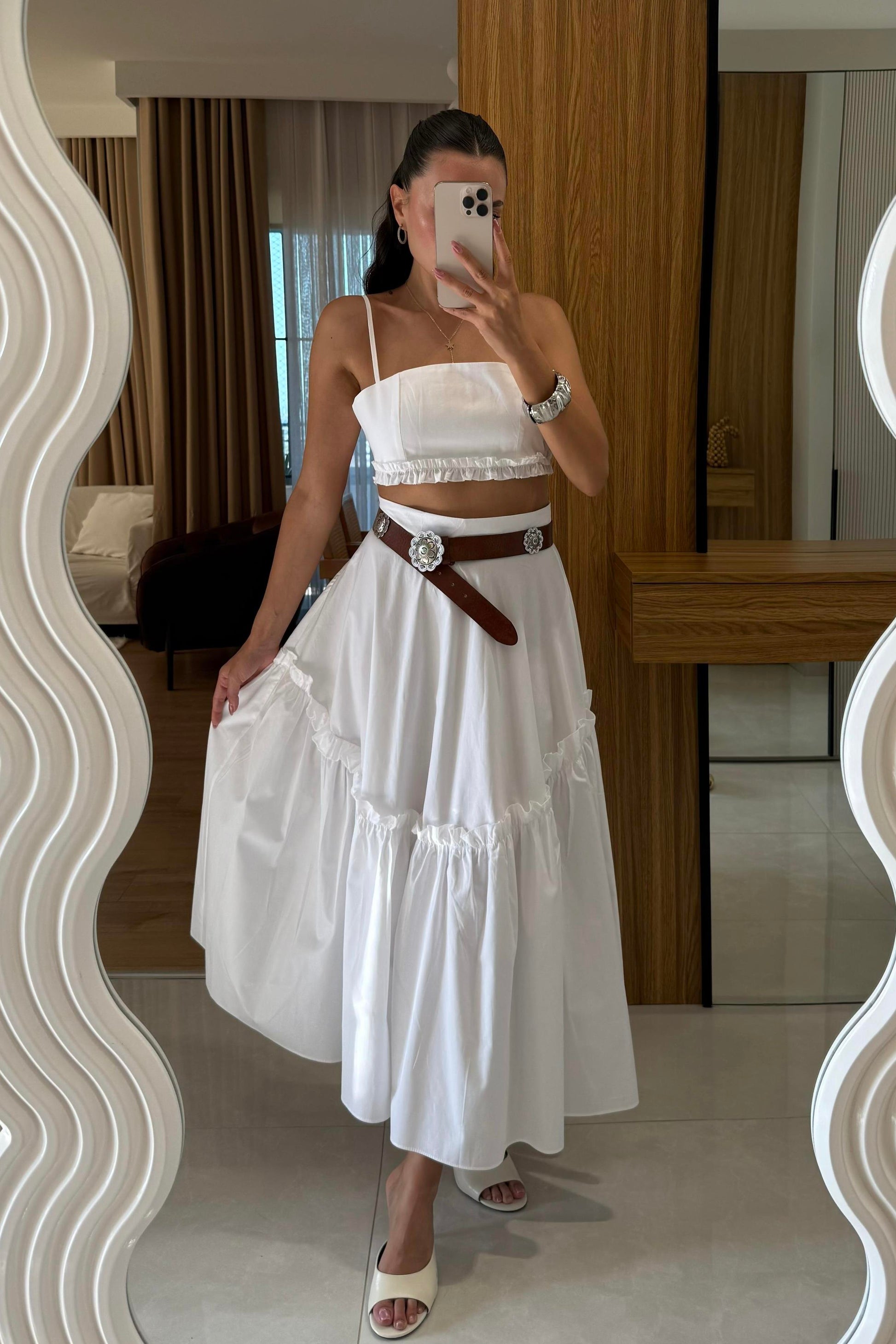 Bailey Beyaz Çan Etekli İkili Takım