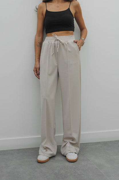 BEJ BELI LASTIKLI ÖNÜ DIKIŞLI PANTOLON