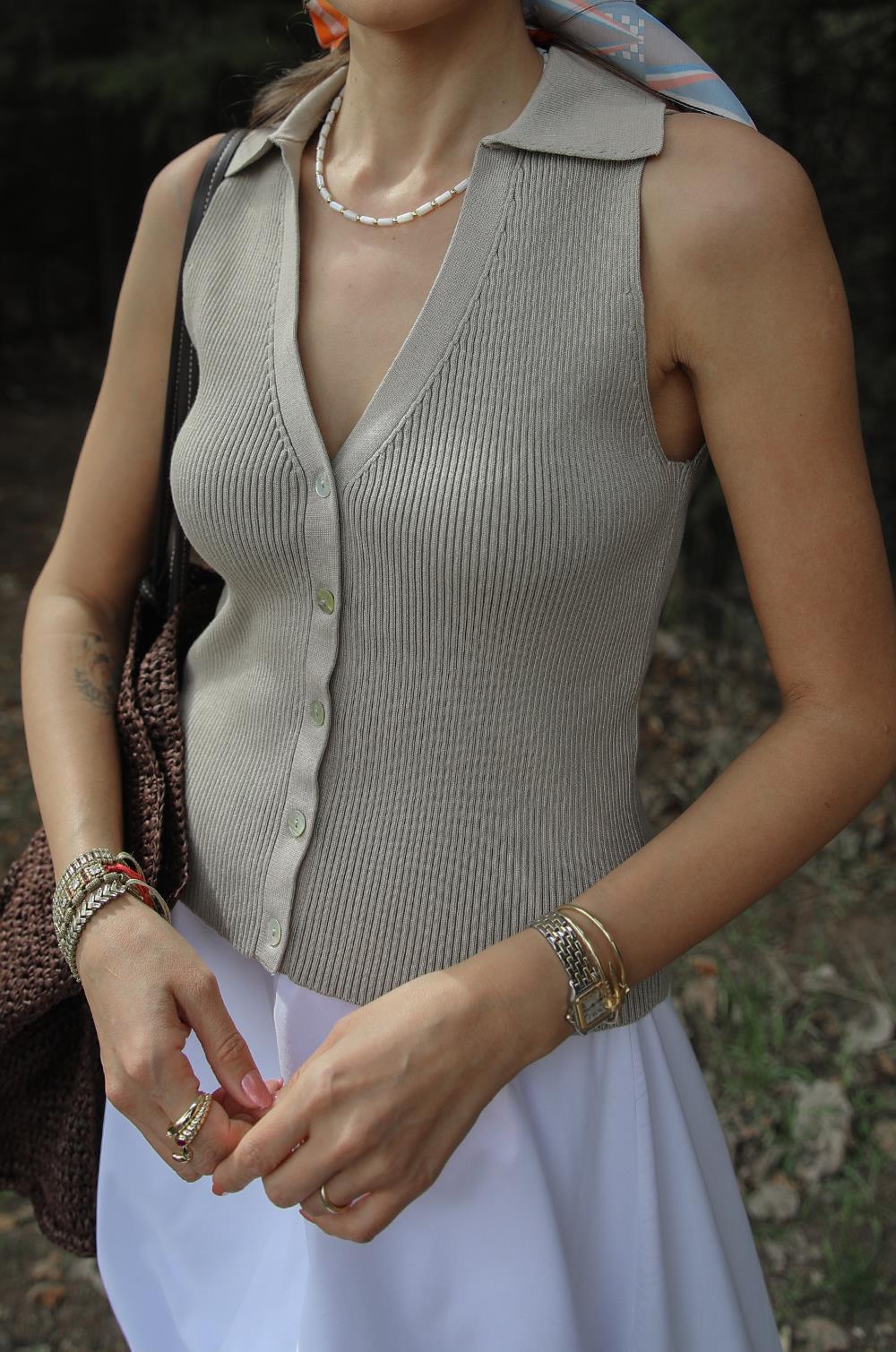 BEJ DAVINO POLO YAKA TRIKO YELEK