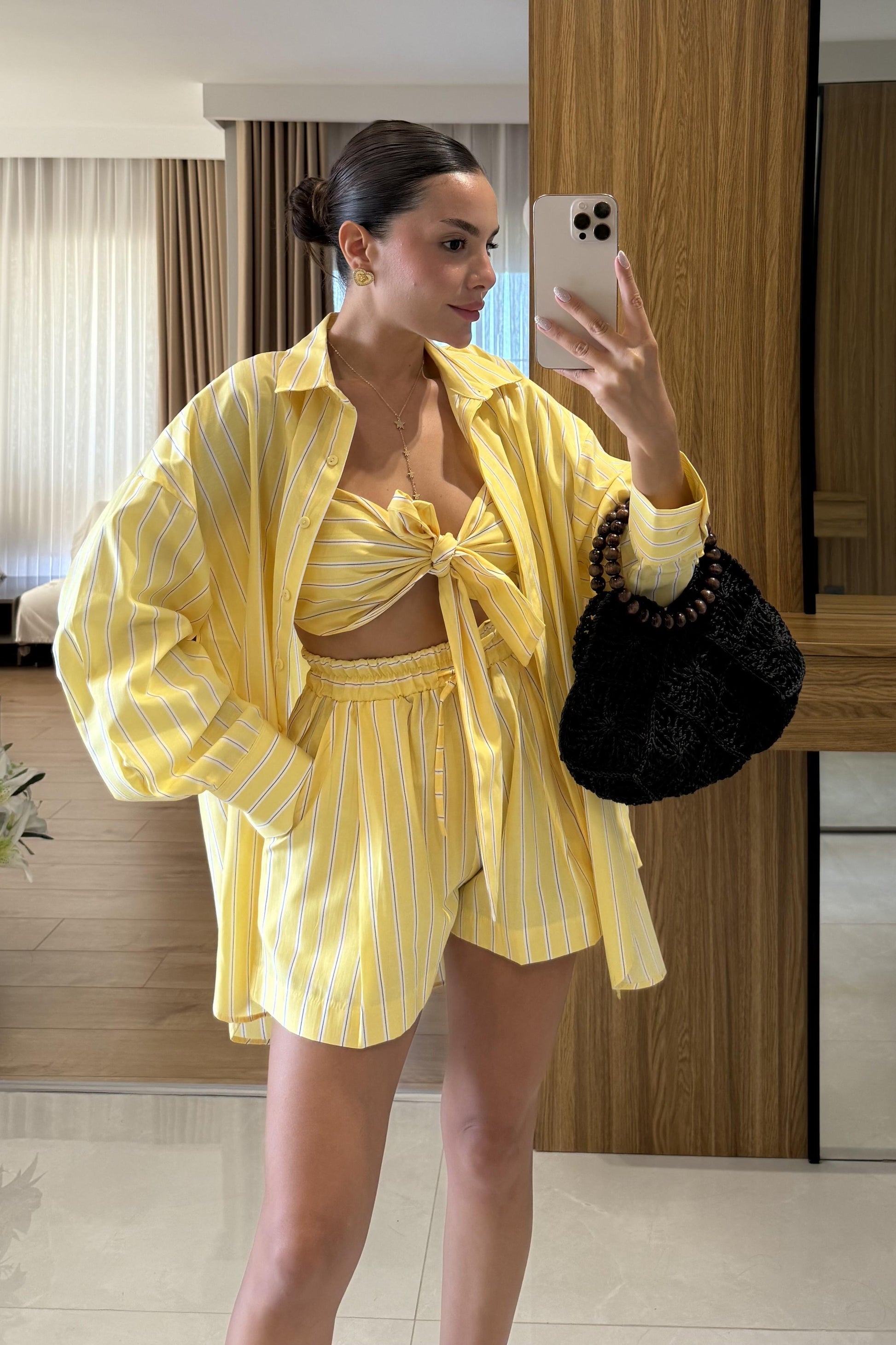 Bellacia Sarı Çizgili Crop Şort Takım