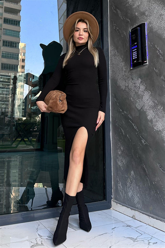 Bellas yırtmaçlı siyah elbise