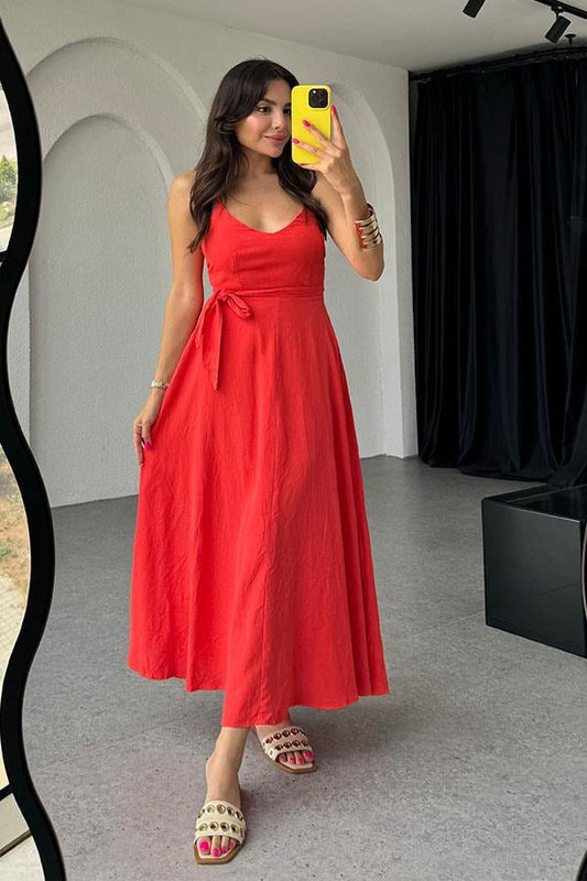 Belle Kırmızı Kuşaklı Askılı Elbise