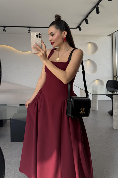 Bengonia Bordo Kare Yaka Elbise