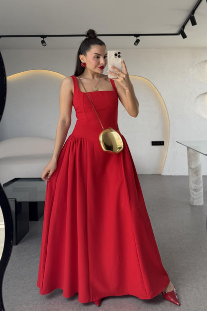 Bengonia Kırmızı Kare Yaka Elbise