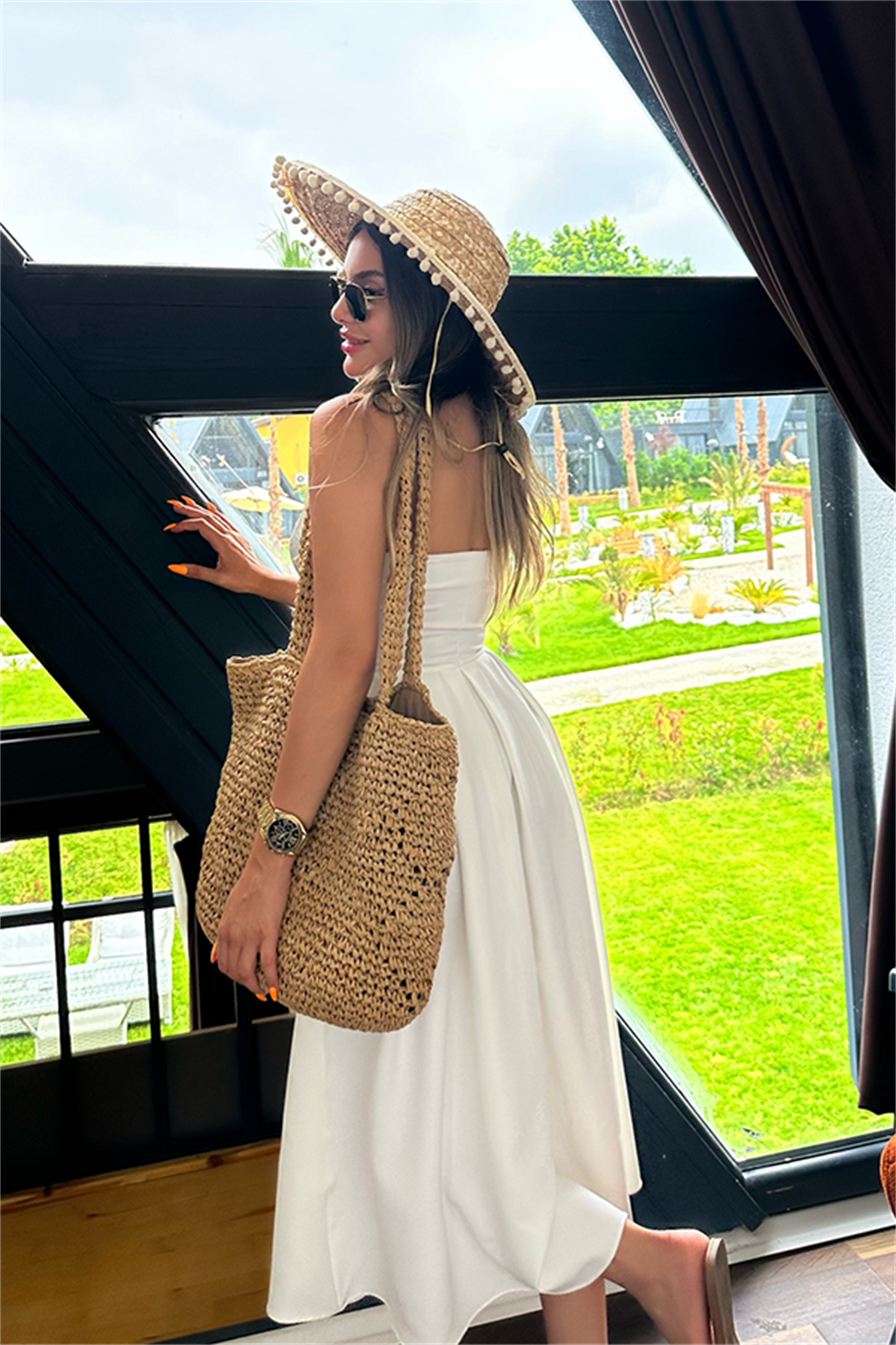 Berry straplez maxi beyaz elbise