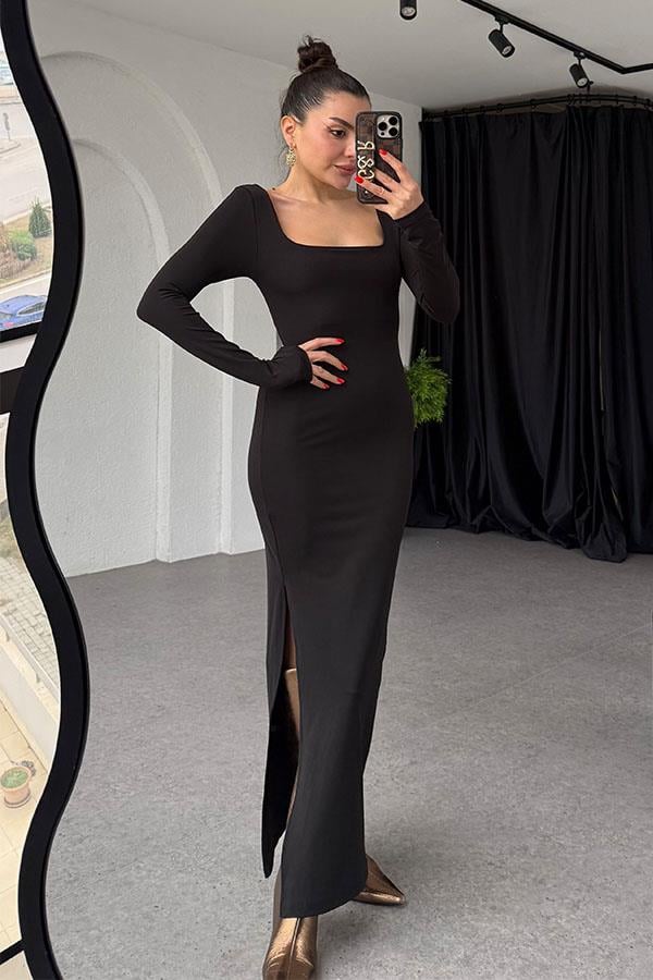 Bianca Siyah Kare Yaka Yırtmaçlı Elbise