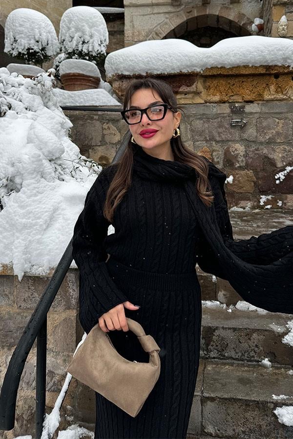 Bijou Atkılı Siyah Triko Takım